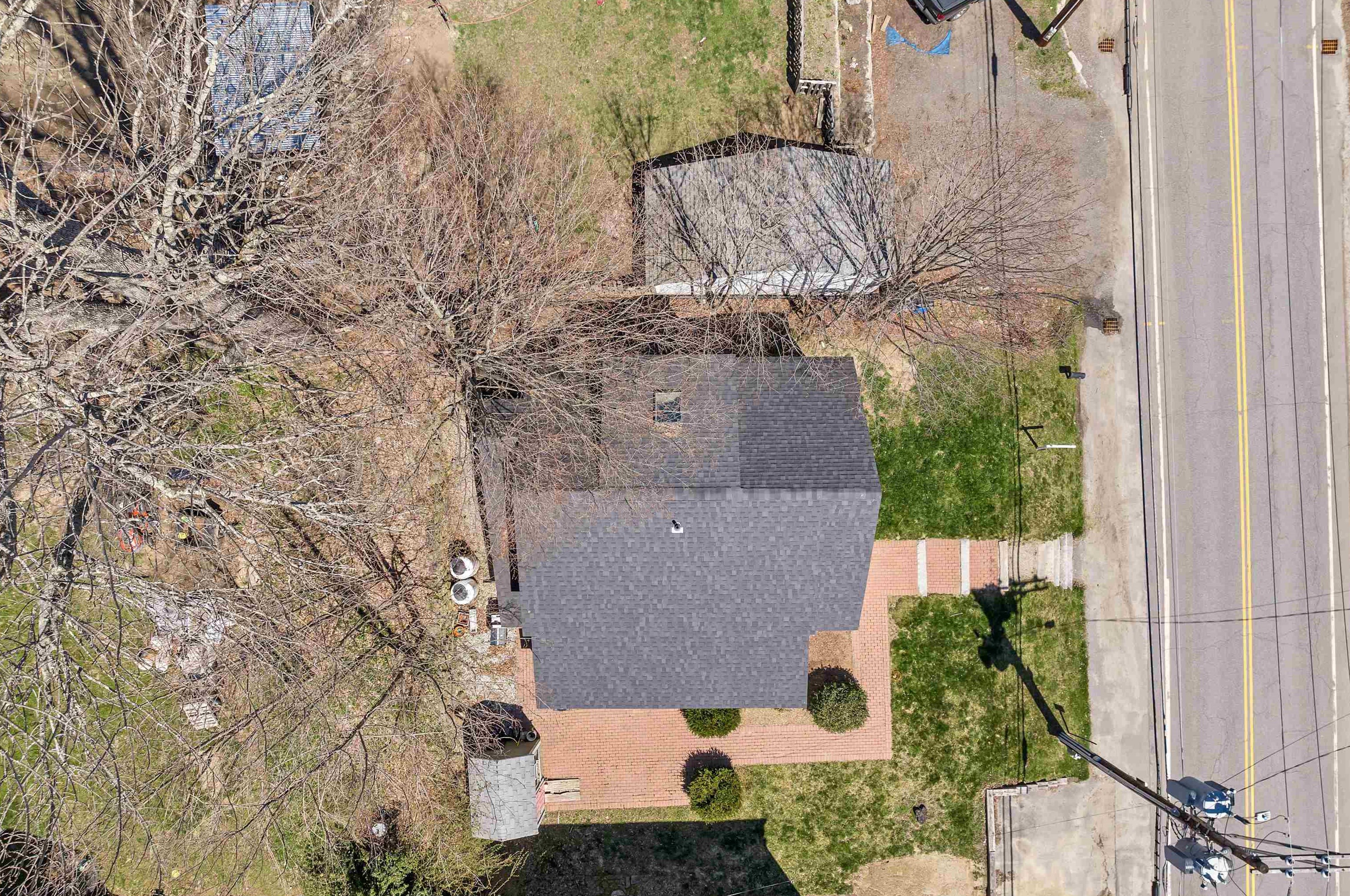 15 Main St, New Ipswich NH 03071-3714 exterior