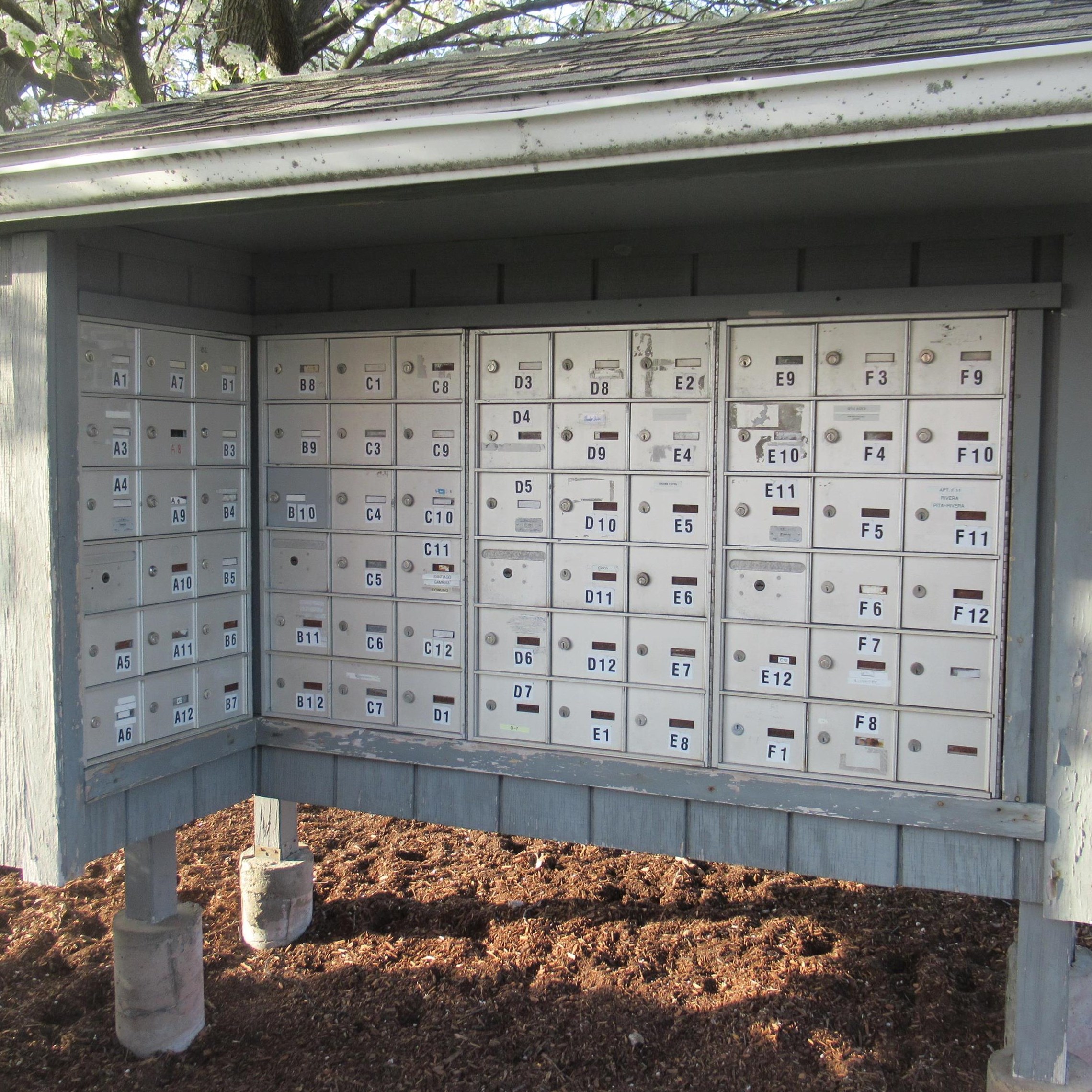 99 Cluff Crossing Rd, Salem NH  03079-3525 exterior