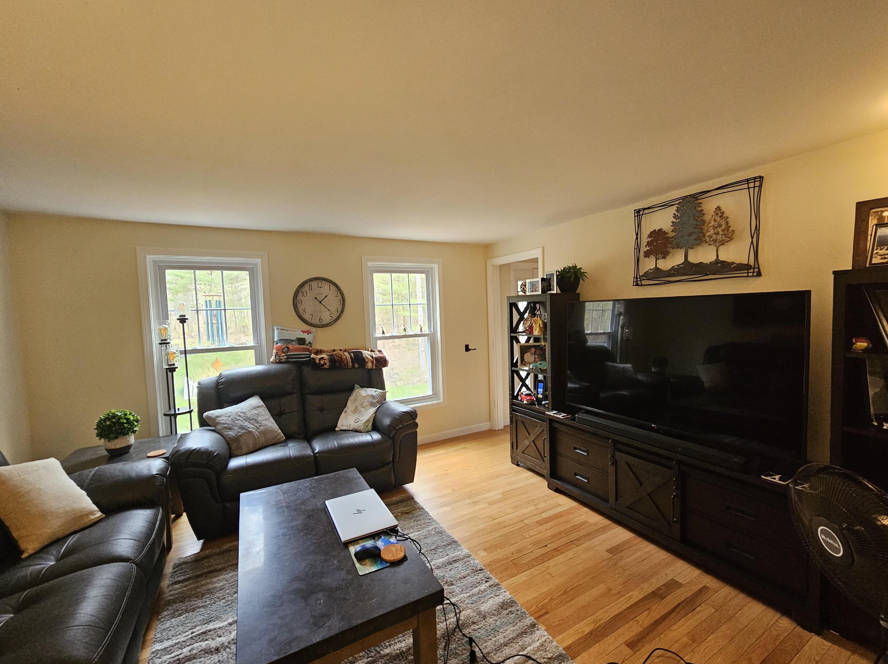 68 Naticook Rd, Merrimack NH  03054-4219 exterior