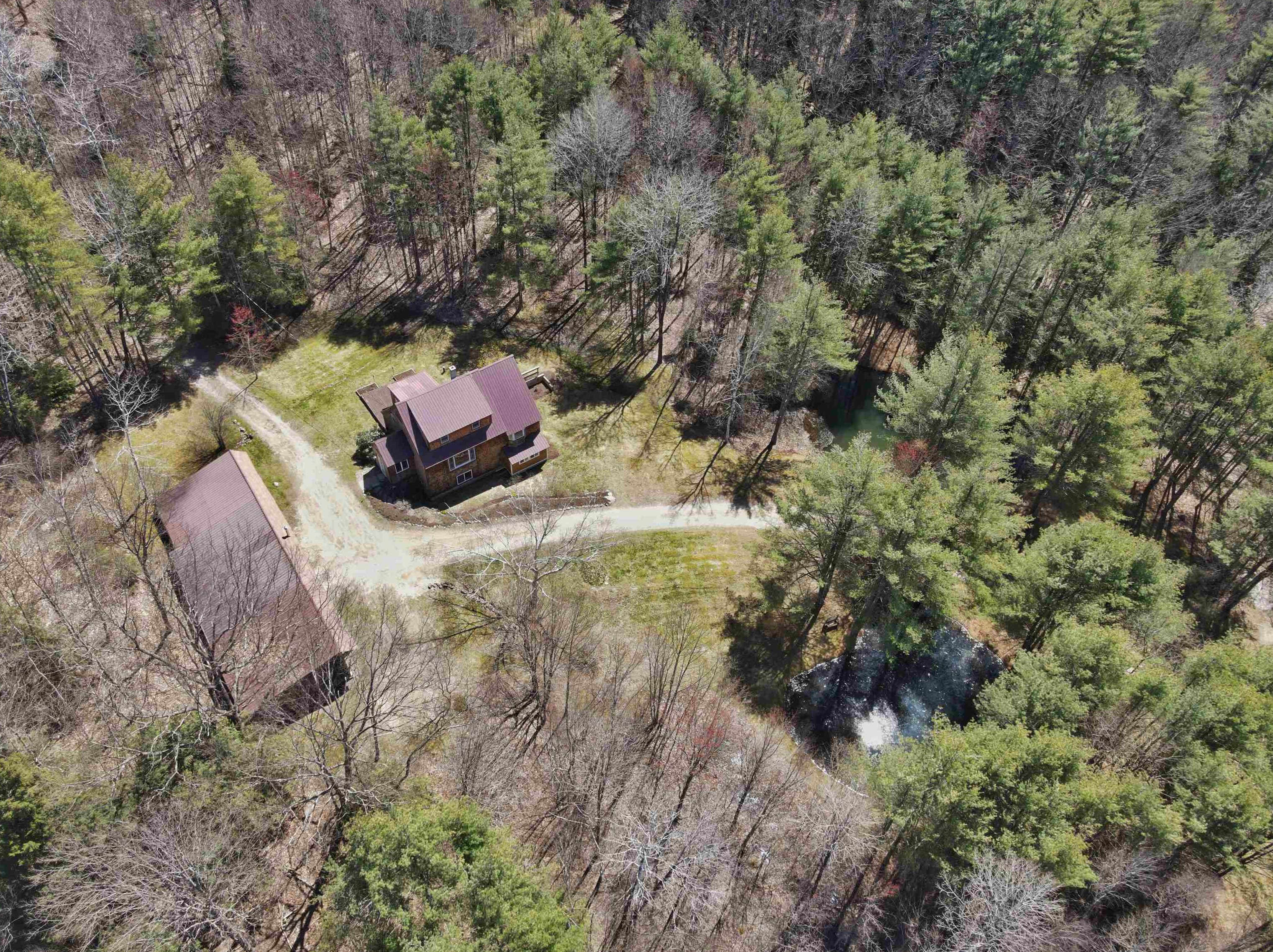 306 Berry Rd, Bridgewater NH 03222-6807 exterior