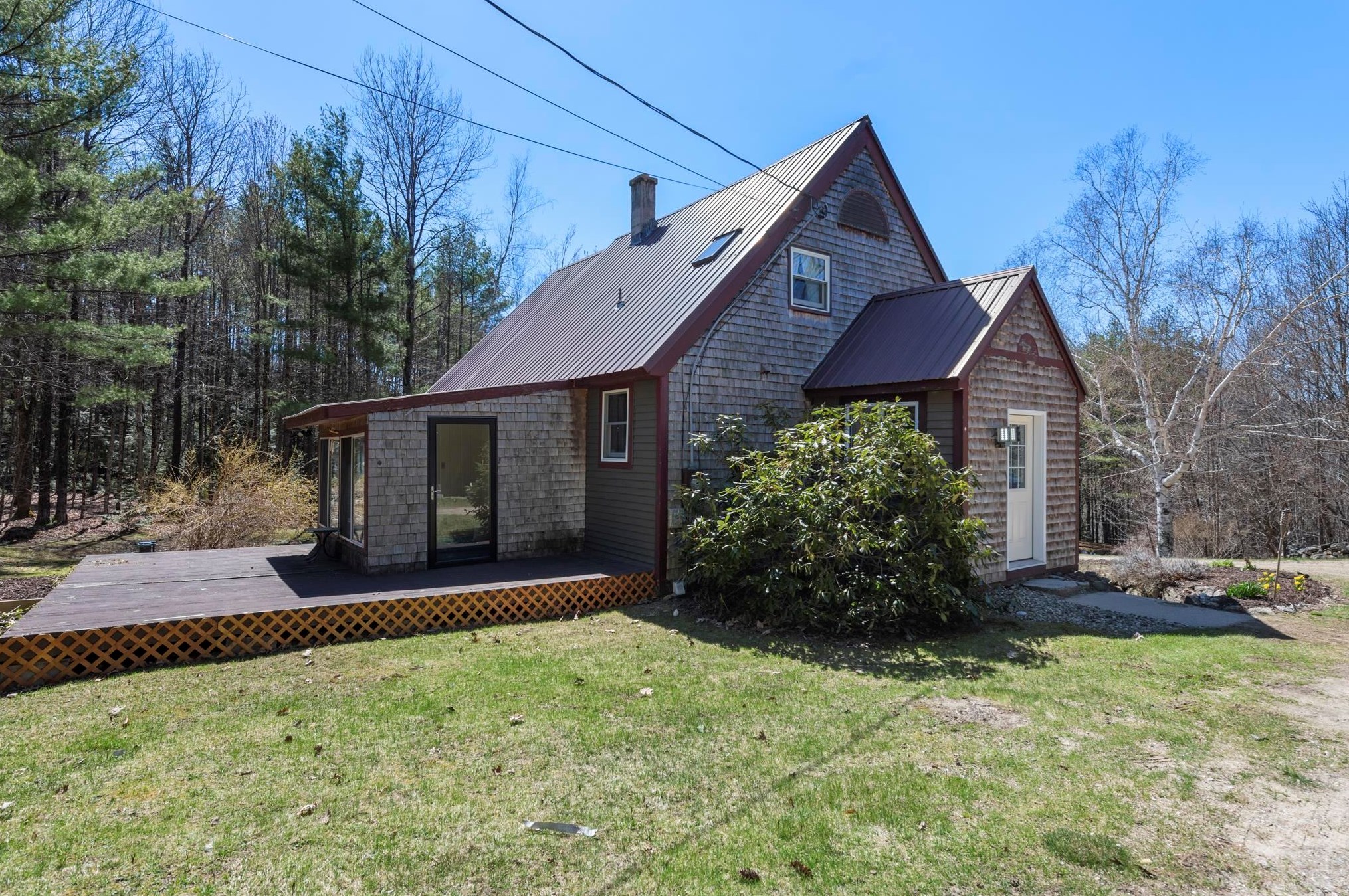 306 Berry Rd, Bridgewater NH 03222-6807 exterior