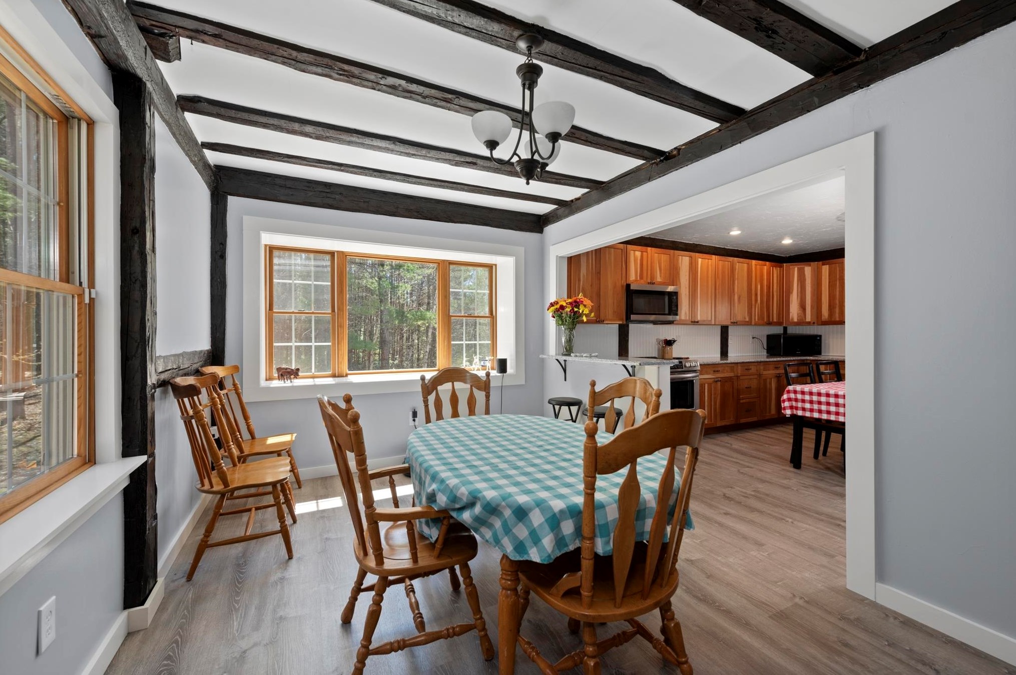 306 Berry Rd, Bridgewater NH 03222-6807 exterior