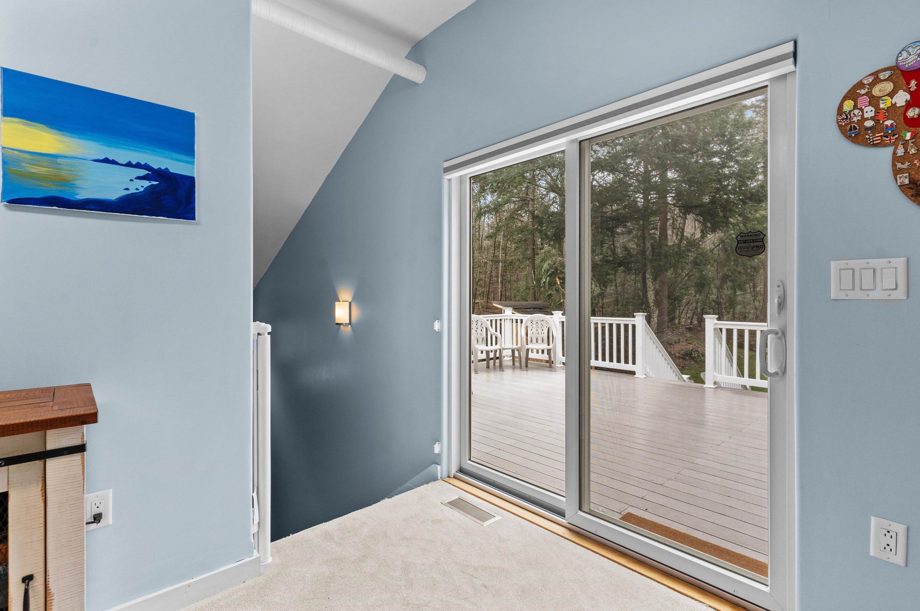214 Long Pond Rd, Northwood NH  03261-3228 exterior