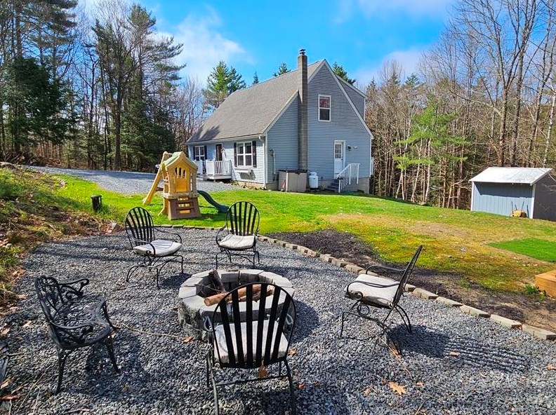 276 Apple Hill Rd, Nelson NH  03445-8552 exterior