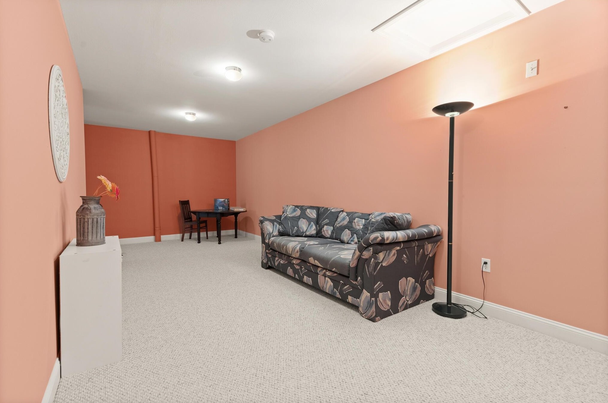 3 Arbor Cir, Hudson NH  03052-2648 exterior