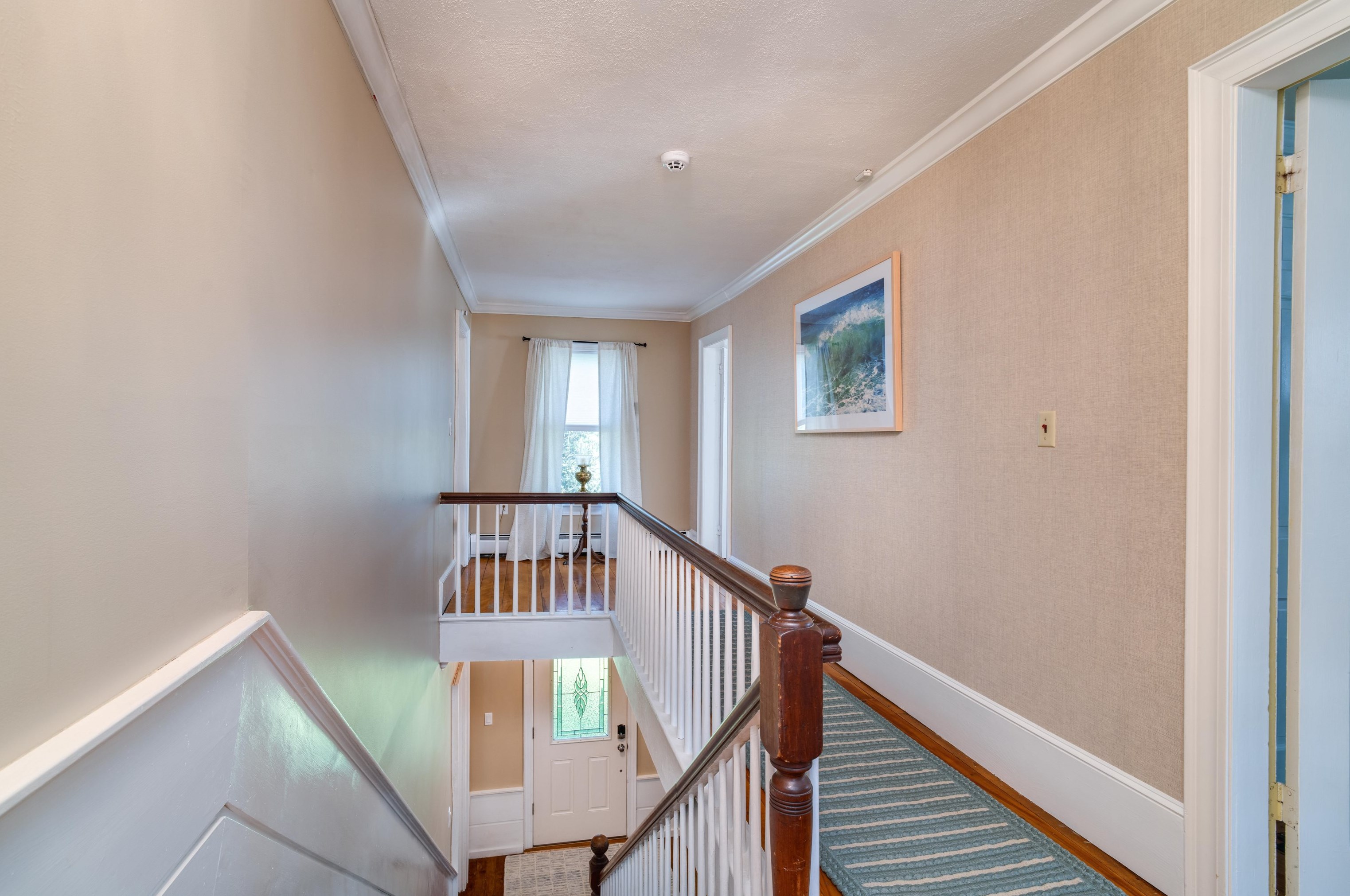 2 Emery Ln, Stratham NH  03885-2309 exterior