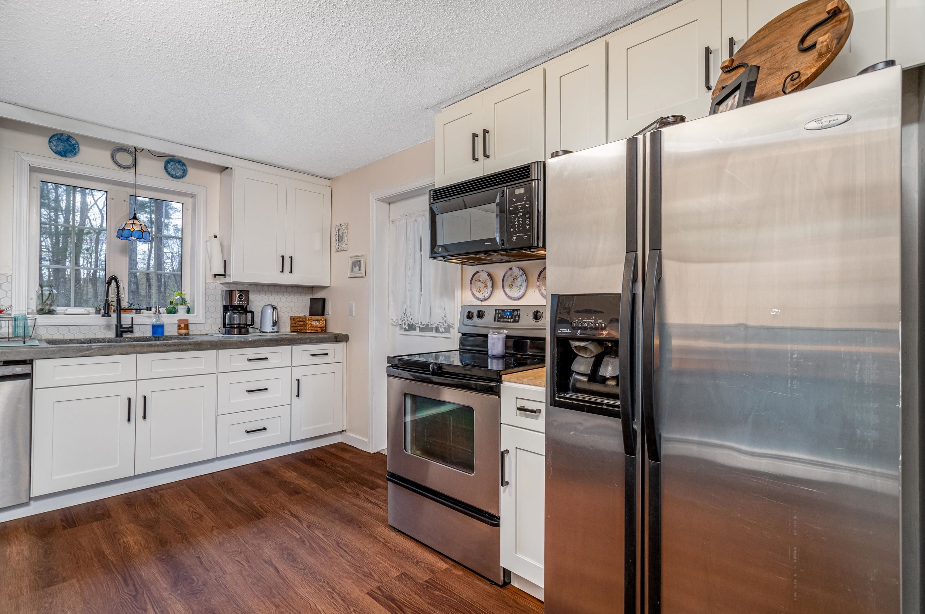 26 Hakala Dr, New Ipswich NH  03071-4013 exterior