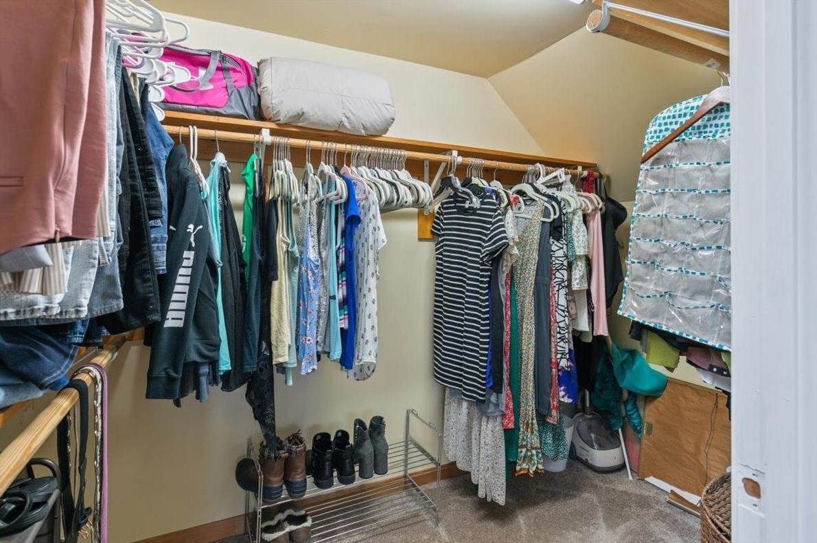 273 Main St, Danville NH  03819-3233 exterior