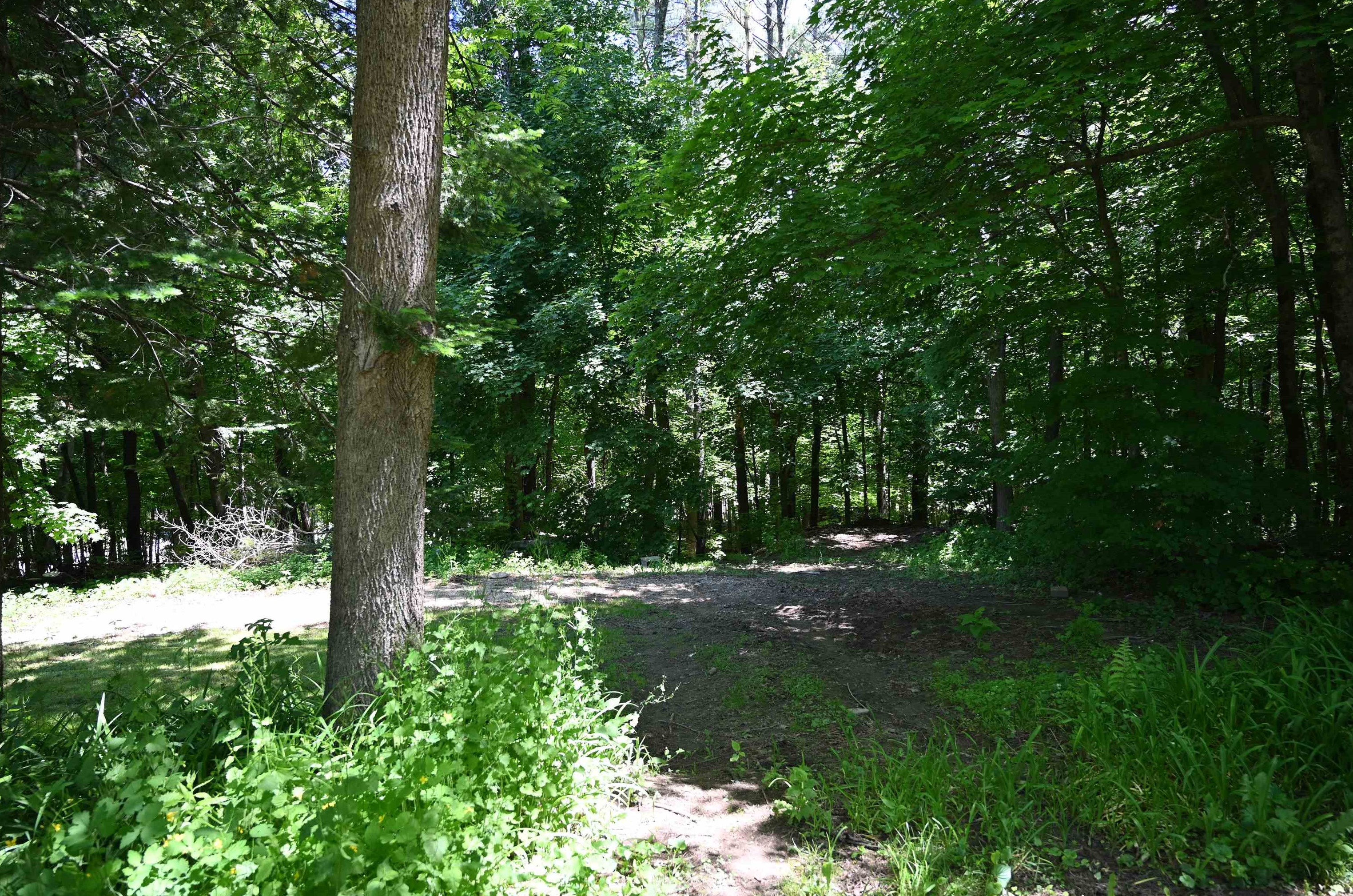 32 Berry Ave, Pittsfield NH 03263-3400 exterior