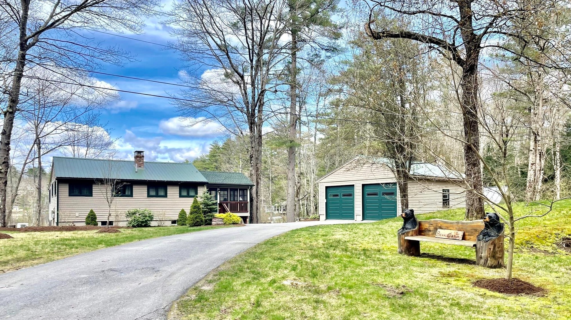 283 Rolfe Pond Dr, Hopkinton NH 03229-3375 exterior