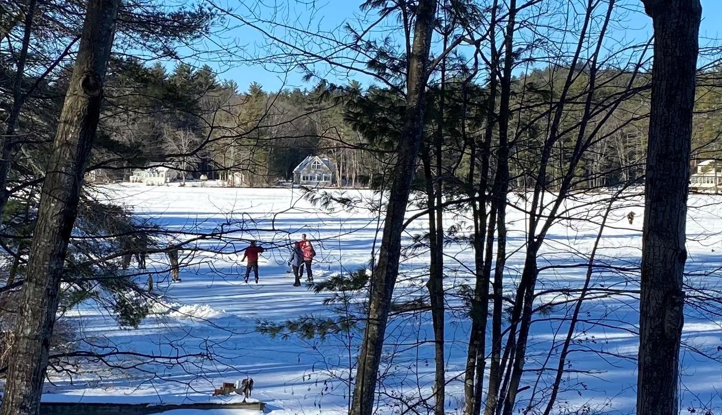 283 Rolfe Pond Dr, Hopkinton NH 03229-3375 exterior