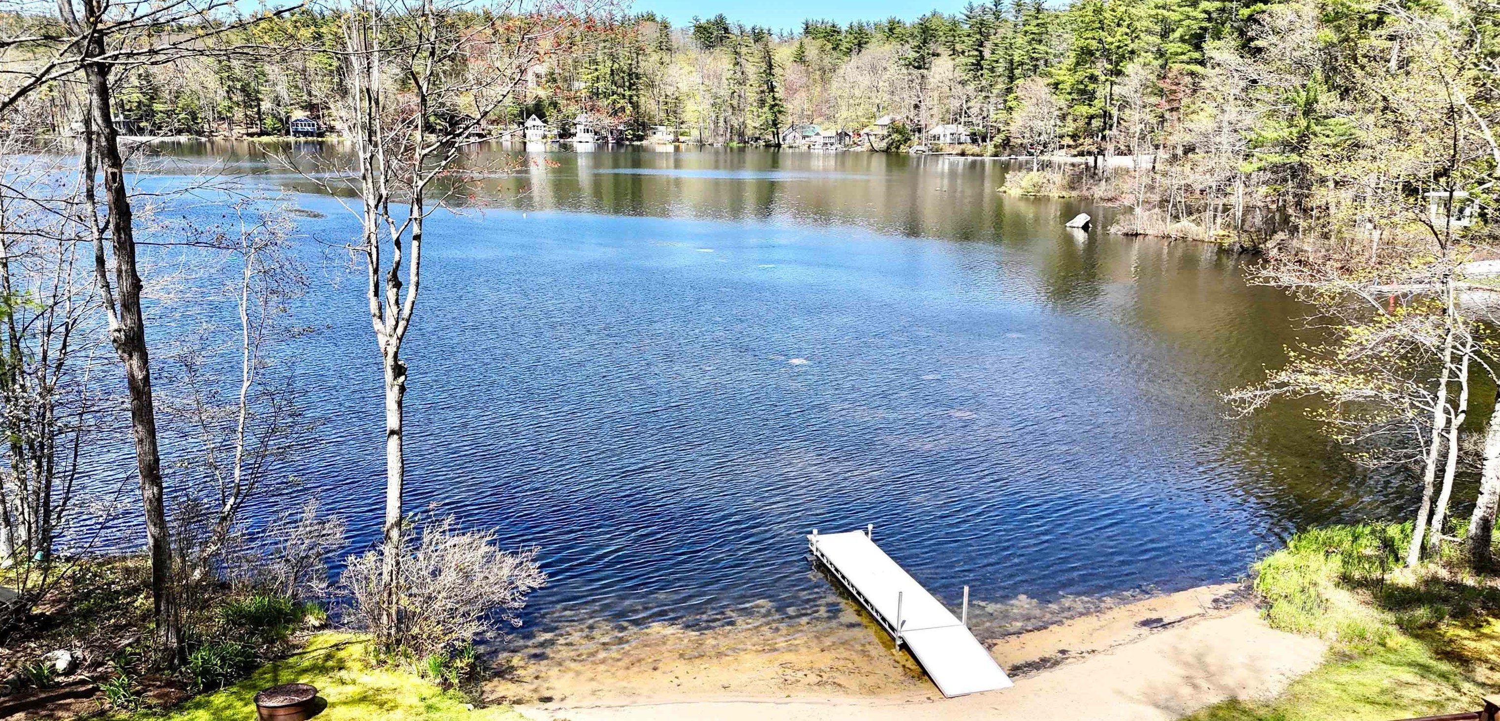 283 Rolfe Pond Dr, Hopkinton NH 03229-3375 exterior