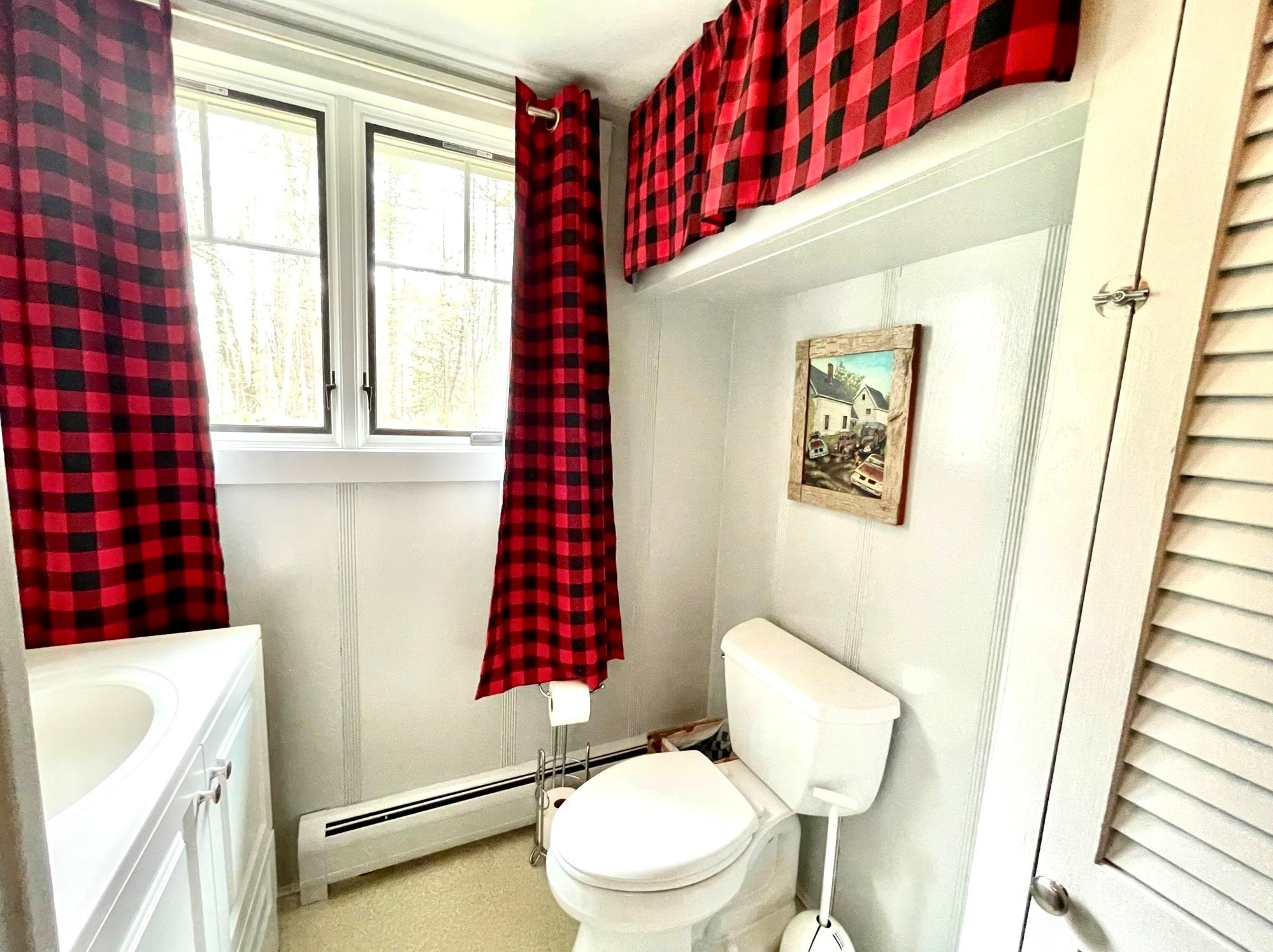 283 Rolfe Pond Dr, Hopkinton NH 03229-3375 exterior