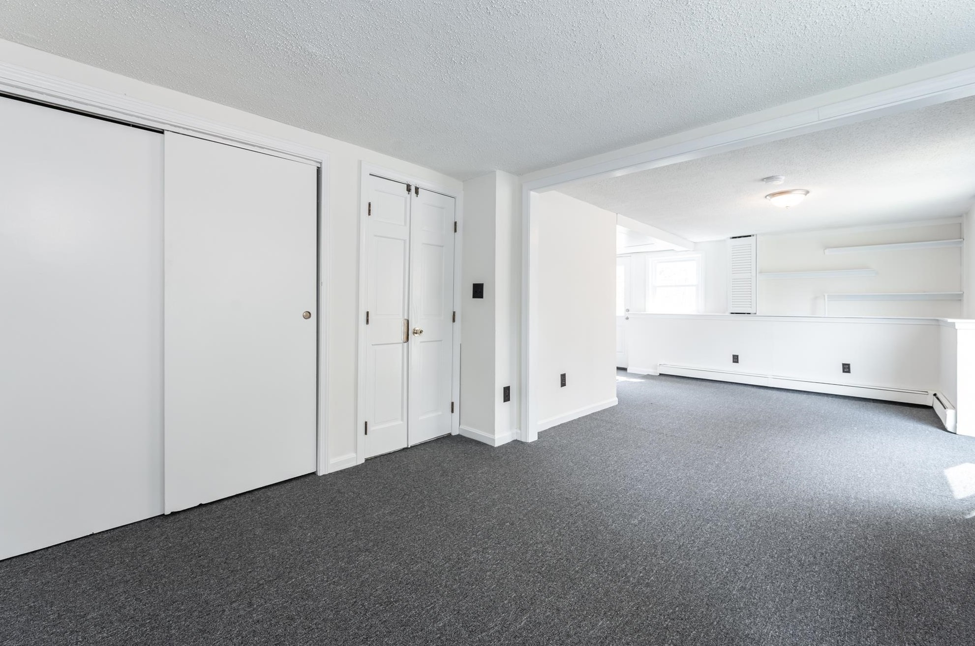 152 Porcupine Cir, Salem NH  03079-2868 exterior
