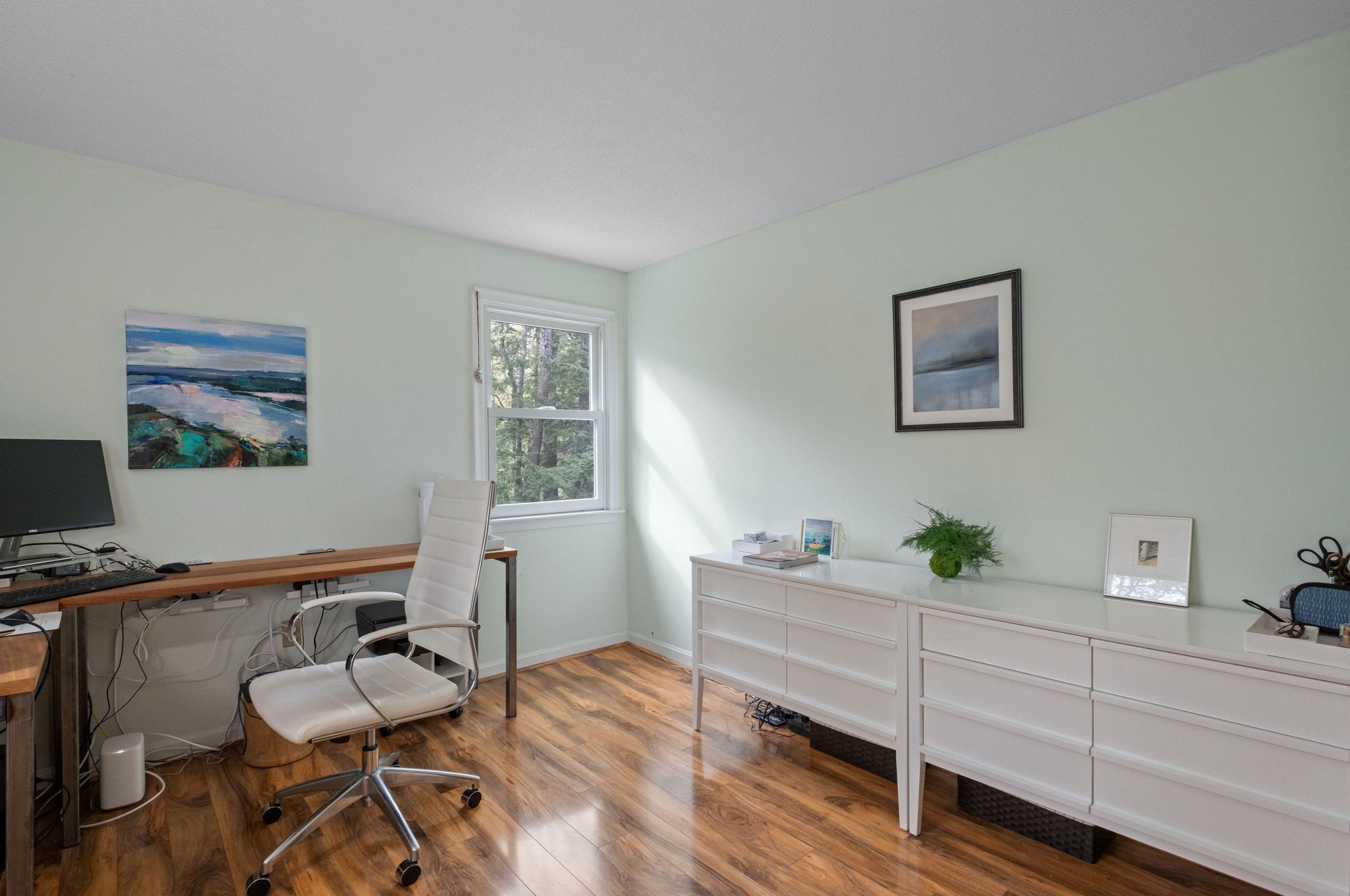 12 Surrey Dr, Concord NH 03304 exterior