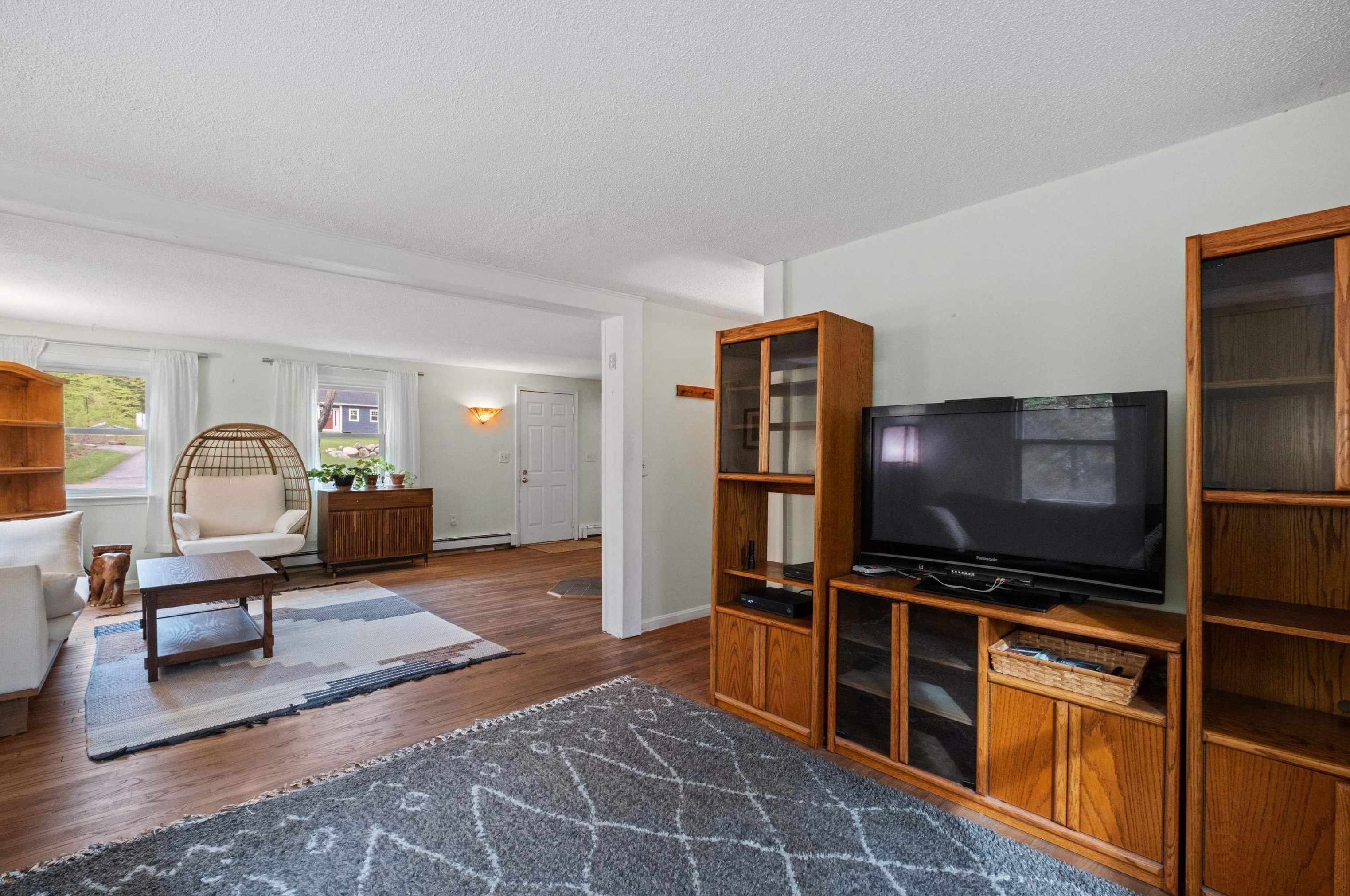 12 Surrey Dr, Concord NH 03304 exterior