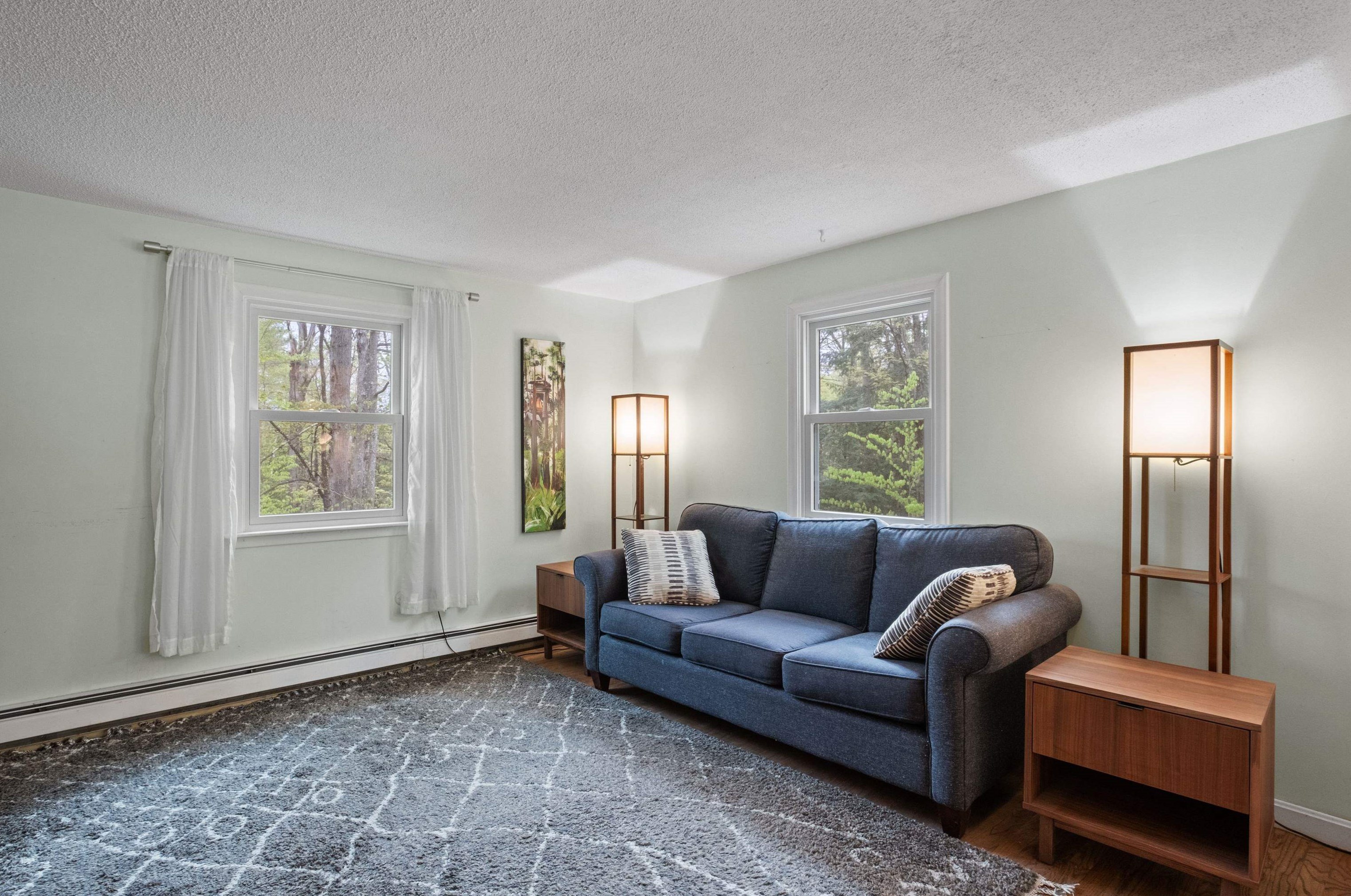 12 Surrey Dr, Concord NH 03304 exterior