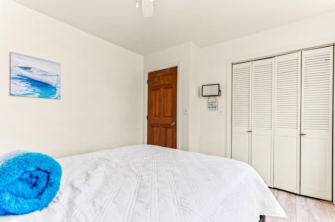 3 Bald Hl Rd, Newmarket NH  03857-2135 exterior