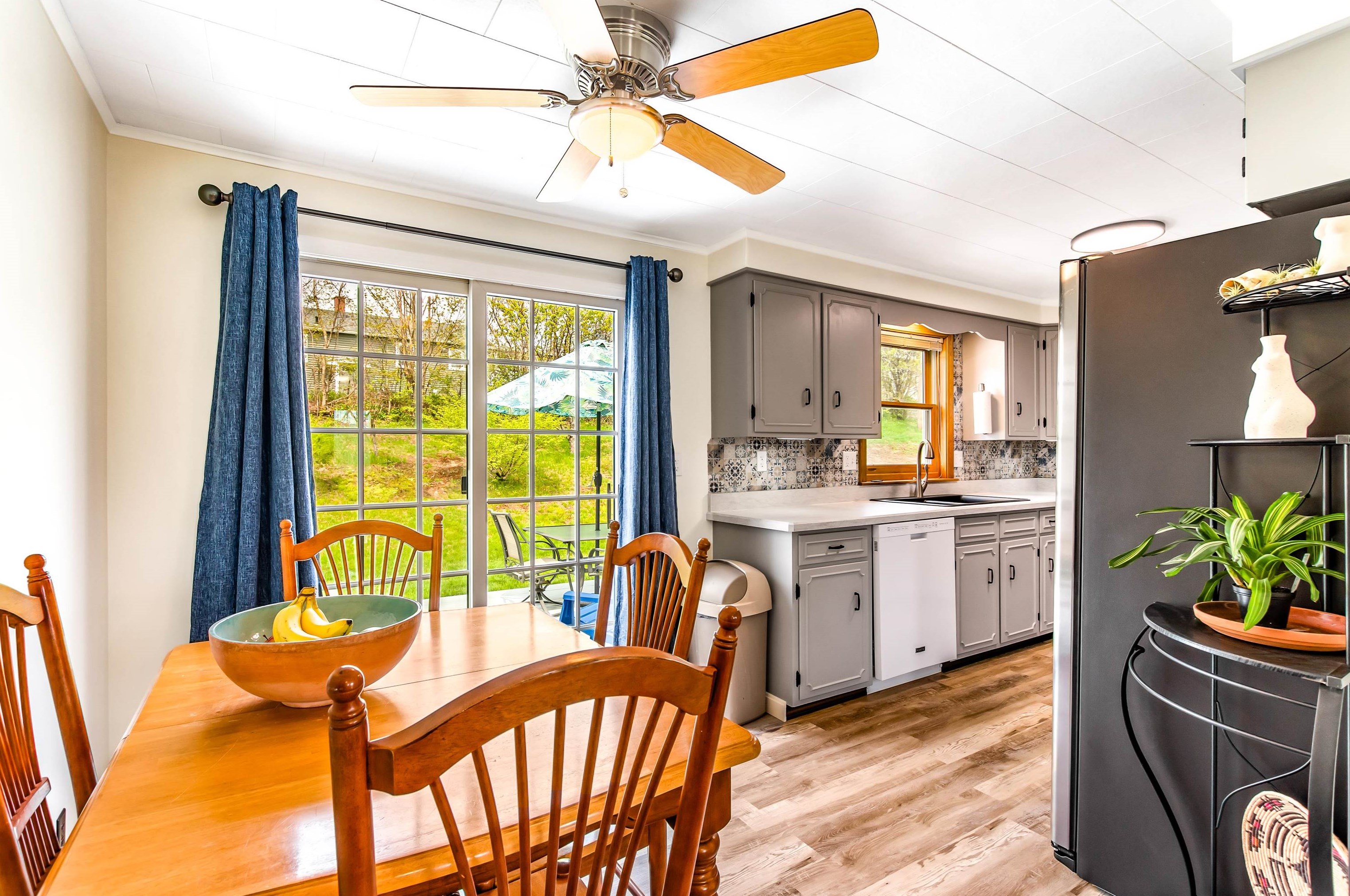 29 Jordan Ave, Berlin NH  03570-2604 exterior