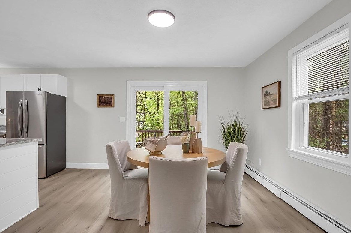 14 Autumn Way, Seabrook NH 03874-4249 exterior