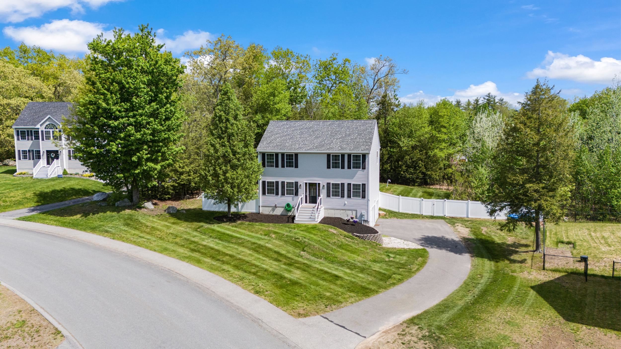 39 Waterford Dr, Sandown, NH 03873 MLS 4996378 Coldwell Banker