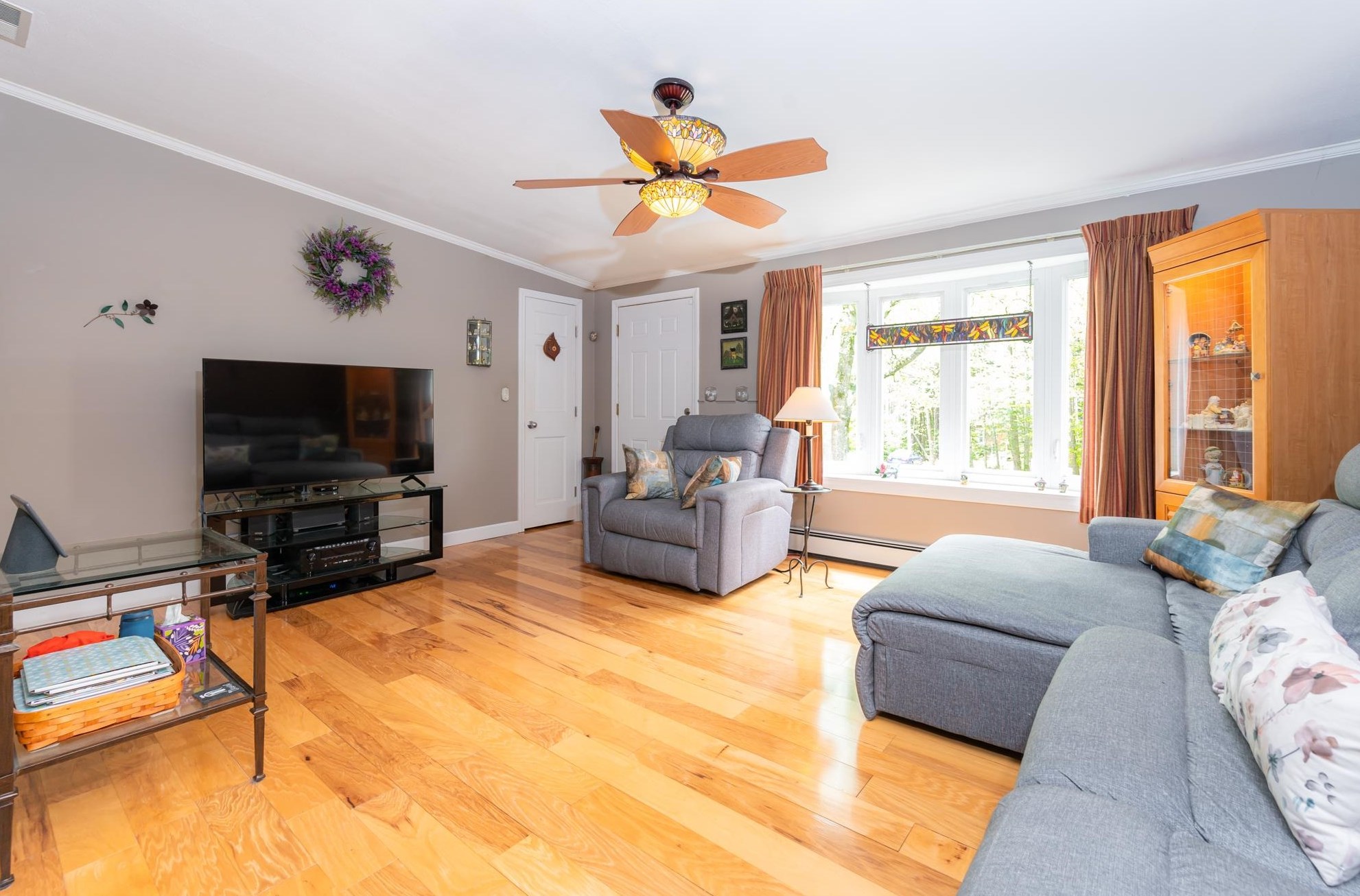 48 Dorothy Dr, Epping NH 03042-2316 exterior