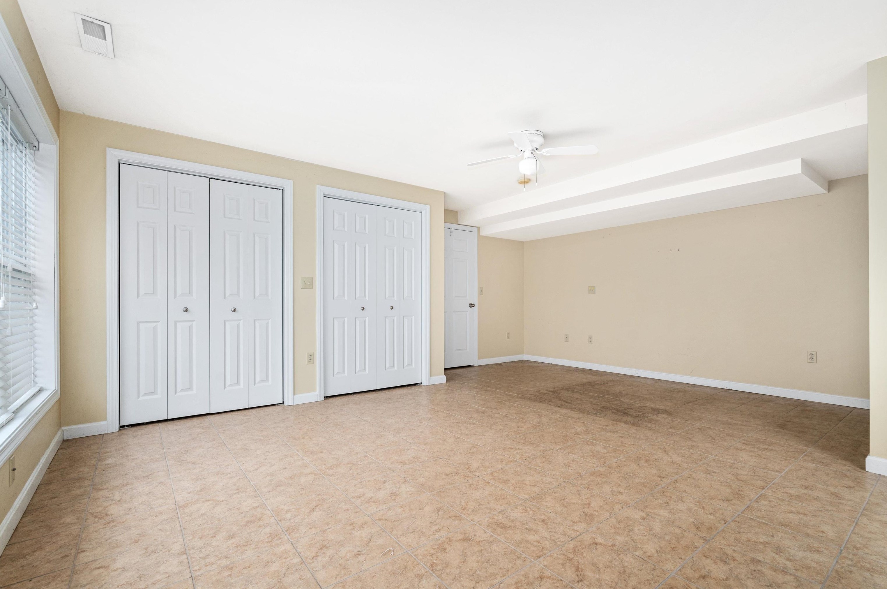 134 Jenkins Rd, Manchester NH 03110-5042 exterior