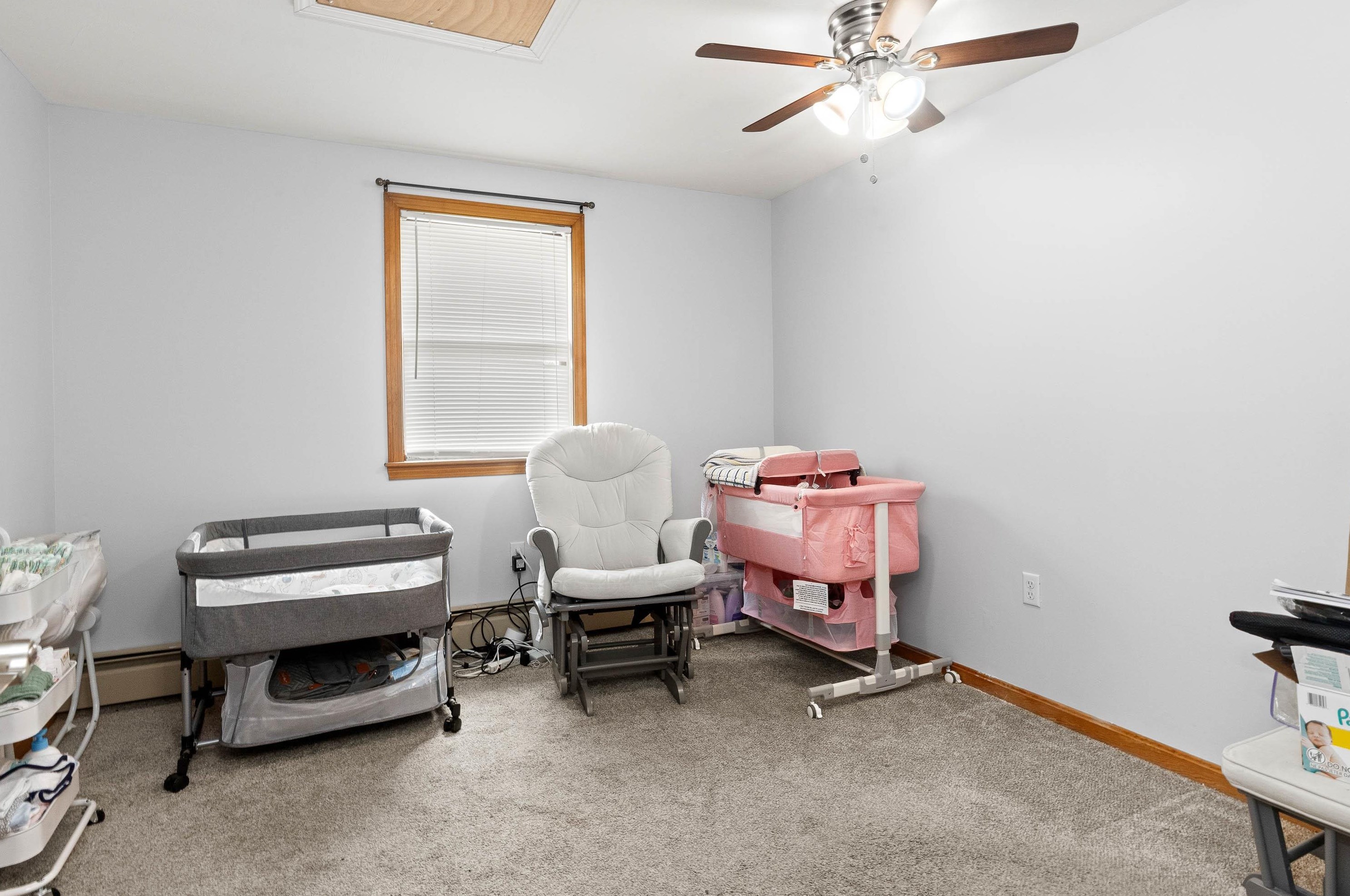 54 Central St, Hudson NH  03051-4400 exterior