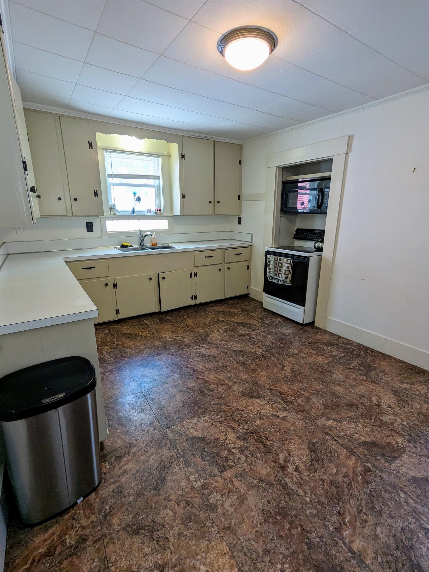 52 State St, Concord NH  03301-4326 exterior