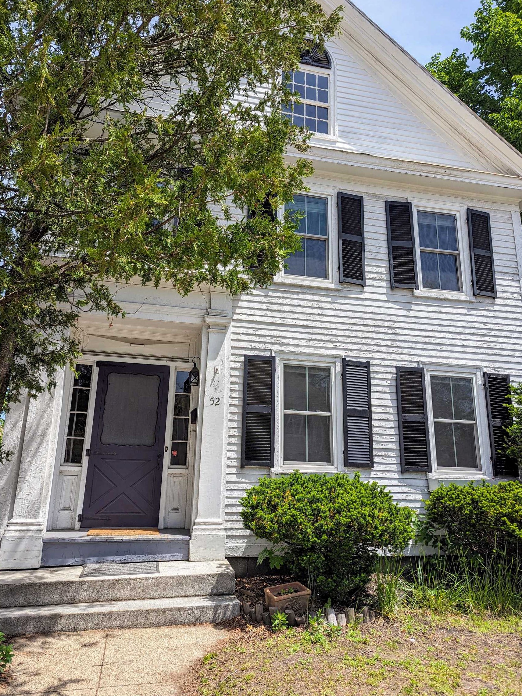 52 State St, Concord NH  03301-4326 exterior