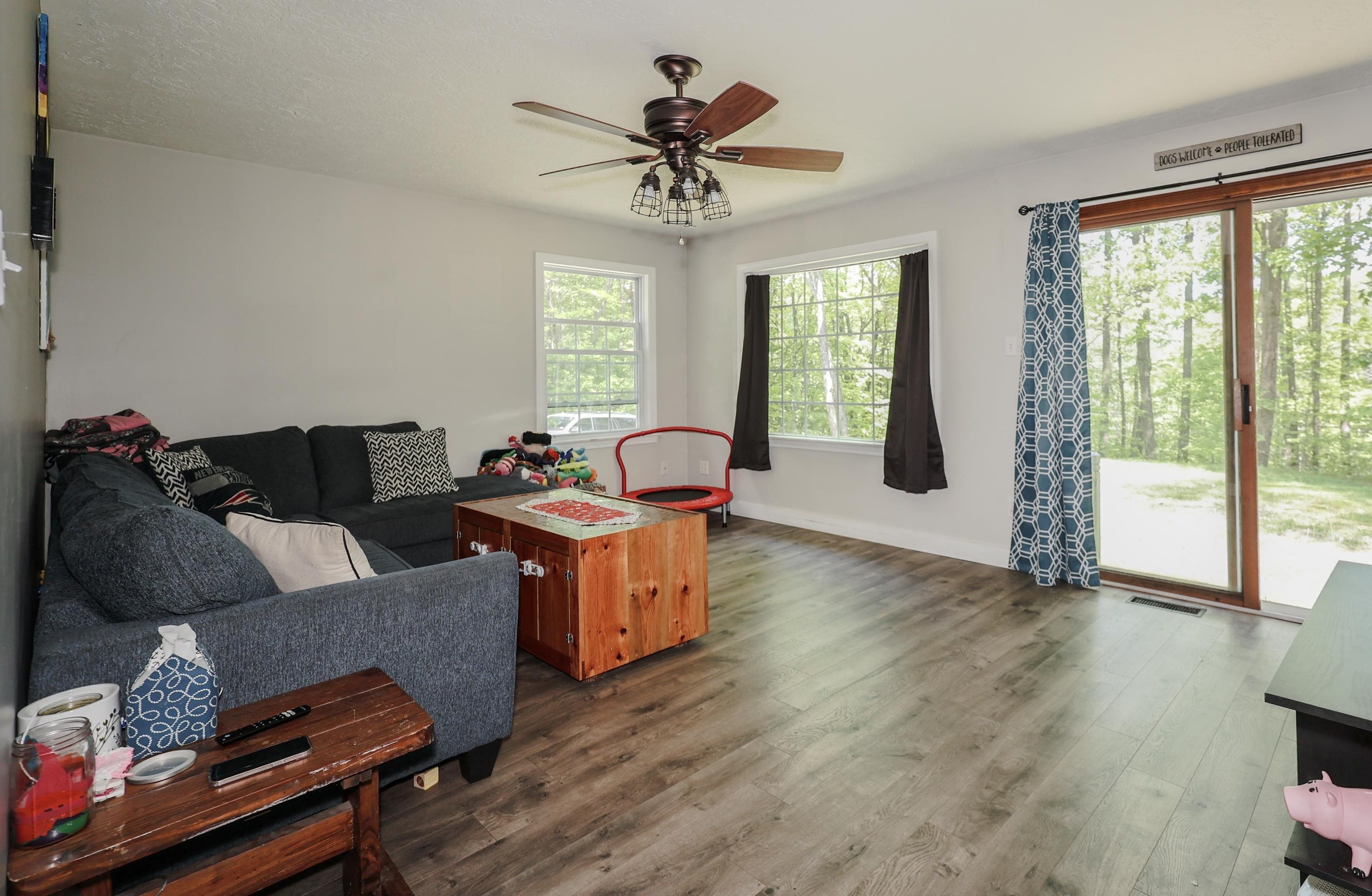 85 Dutile Rd, Belmont NH  03220-3517 exterior