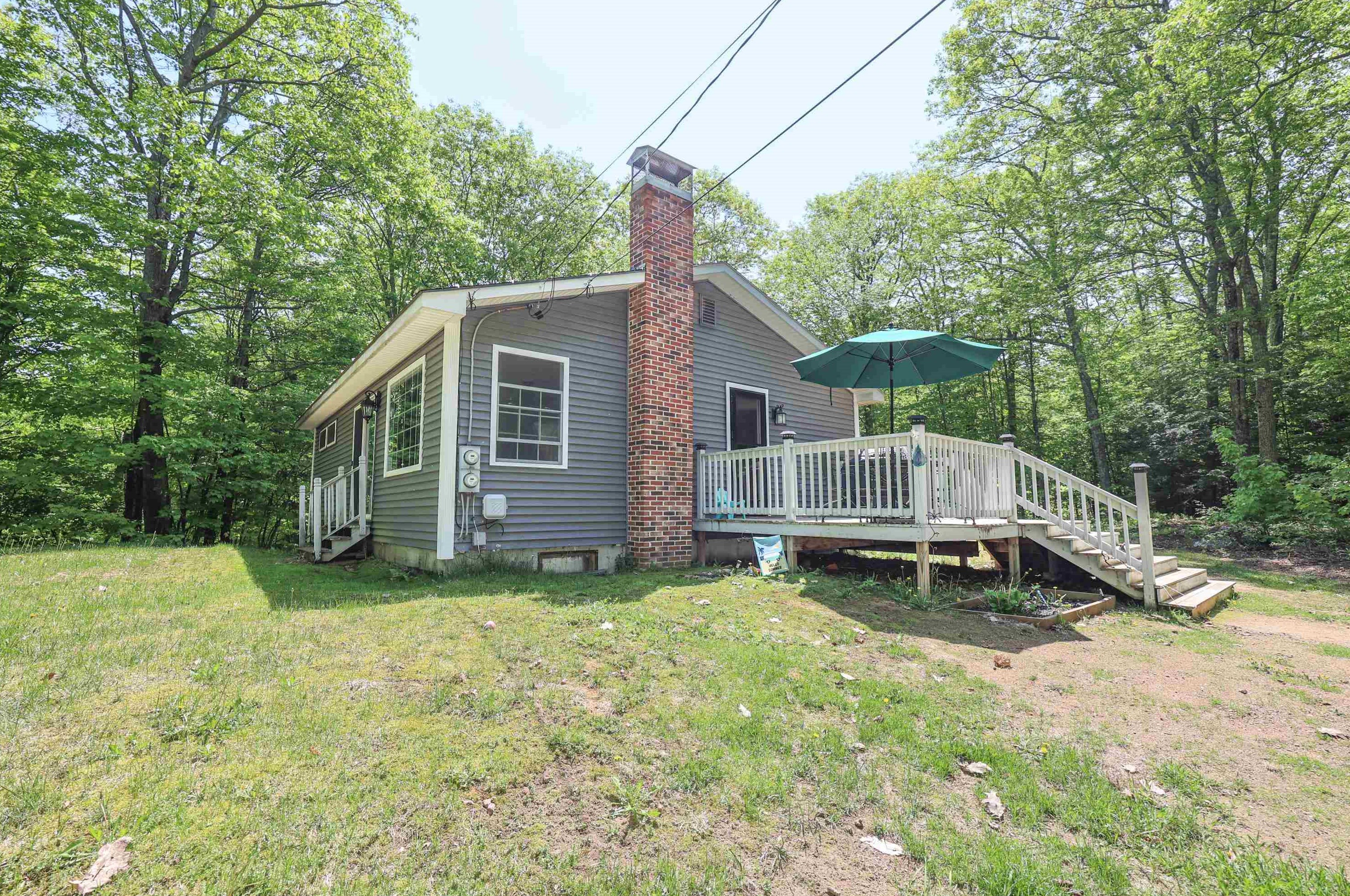 85 Dutile Rd, Belmont NH  03220-3525 exterior