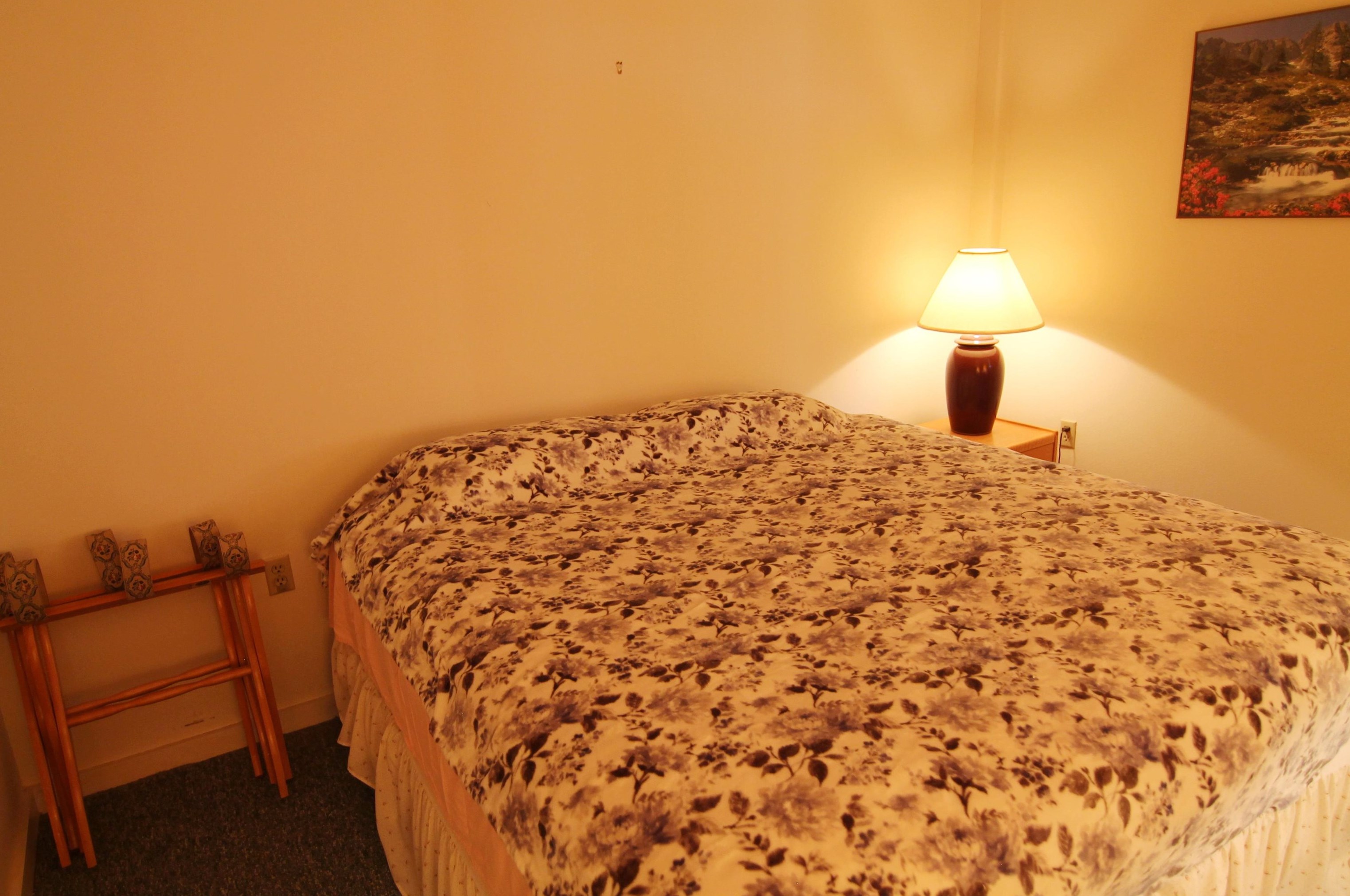 36 Lodge Rd, Lincoln NH  03251-4503 exterior