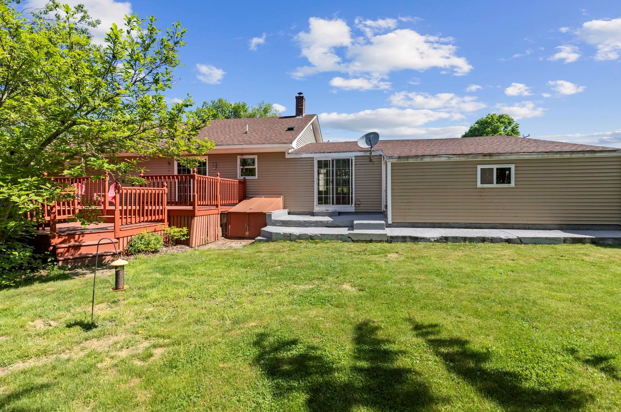 226 Littleworth Rd, Dover NH 03823-7527 exterior