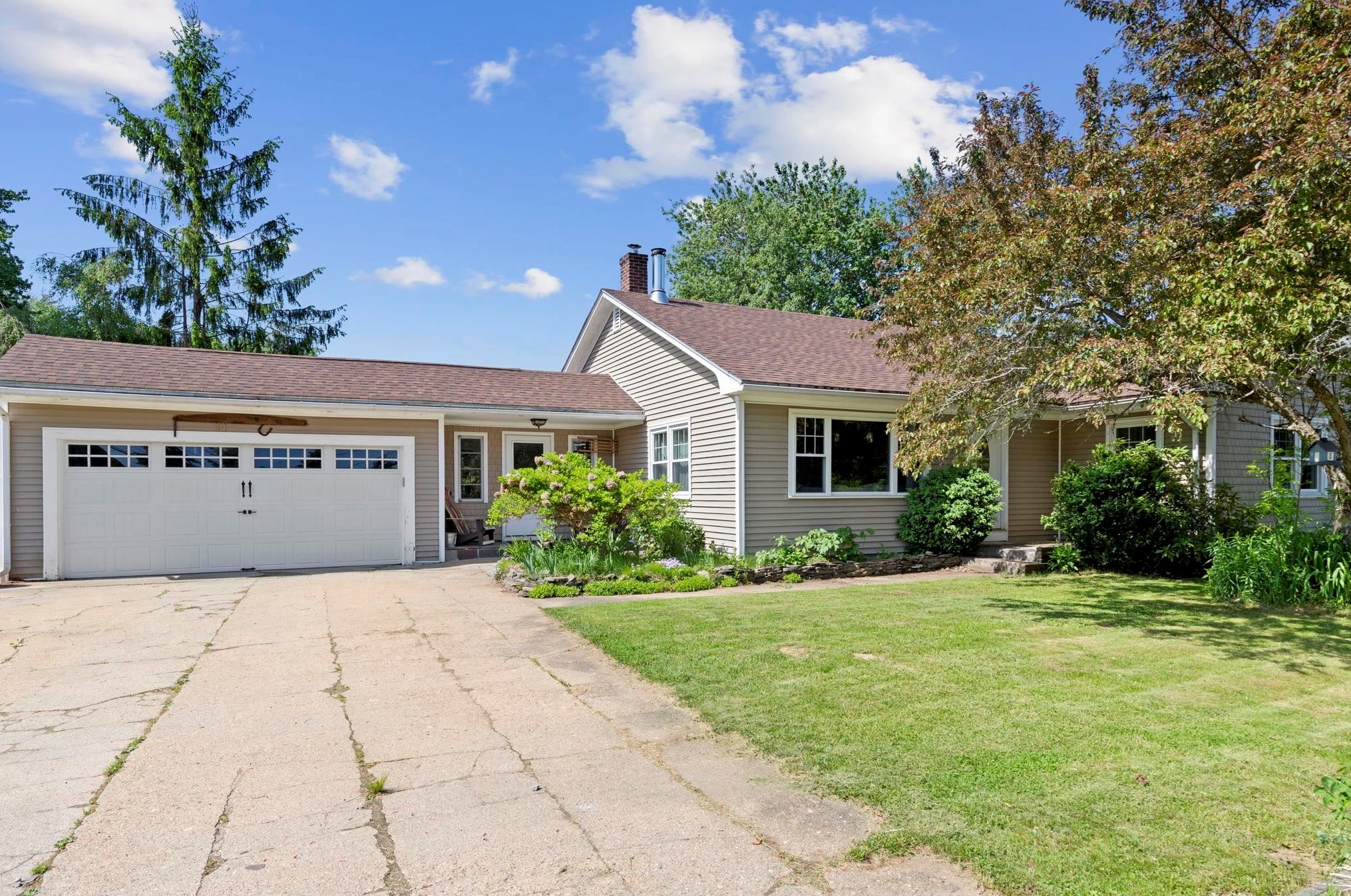 226 Littleworth Rd, Dover NH 03823-7527 exterior