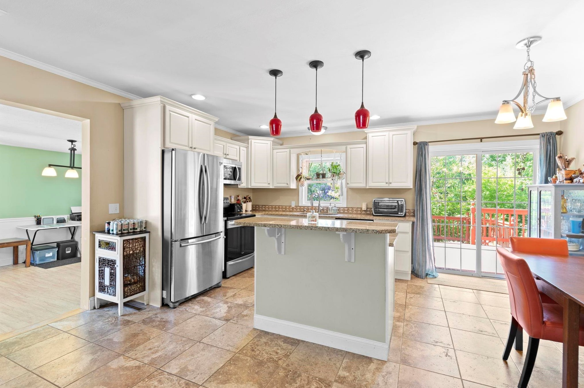 226 Littleworth Rd, Dover NH 03823-7527 exterior