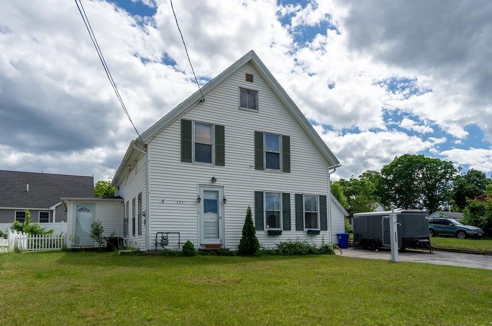 171 Norfolk St, Manchester NH  03103-6652 exterior