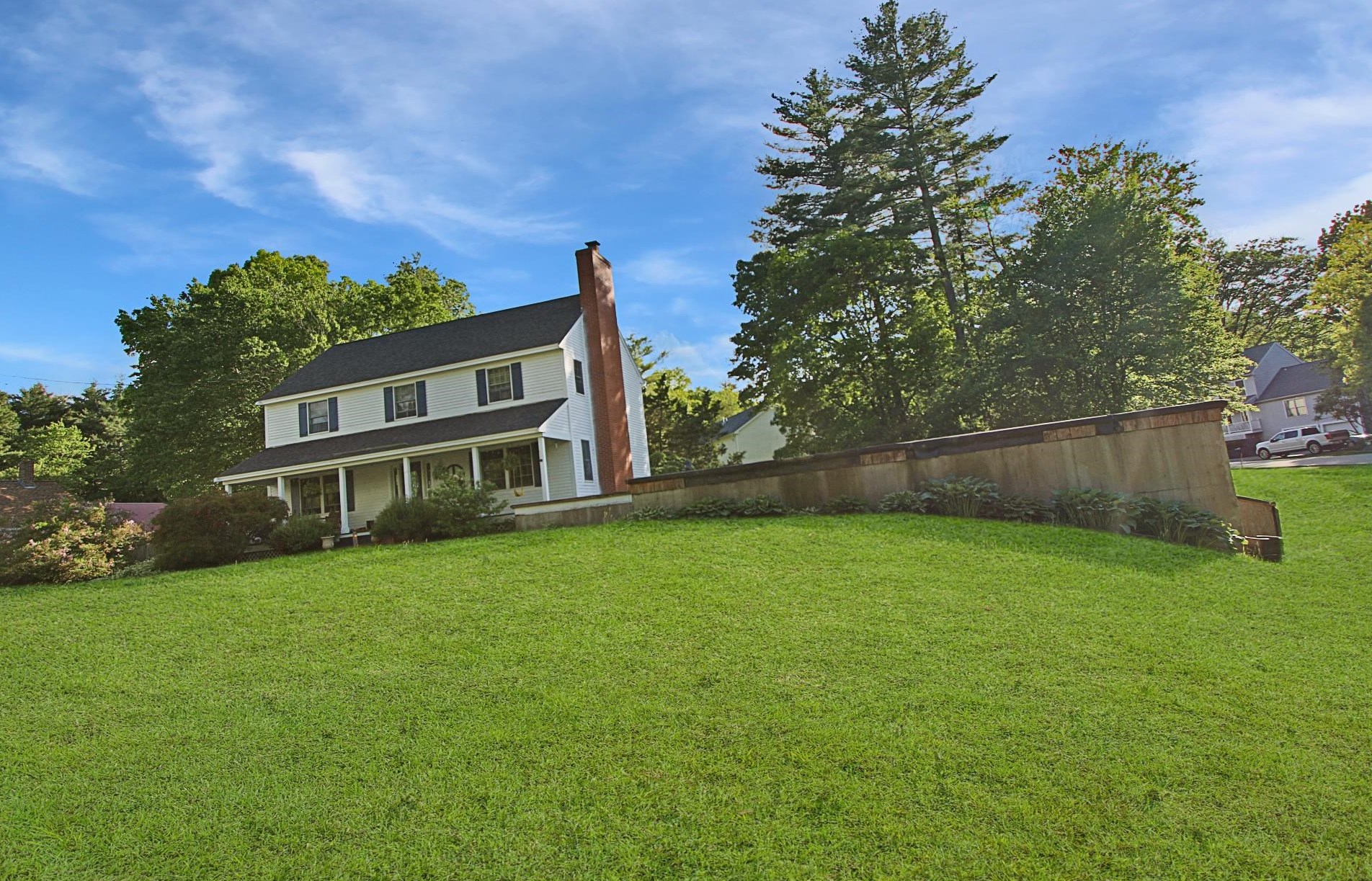 132 Blacksnake Rd, Seabrook NH 03874-4300 exterior