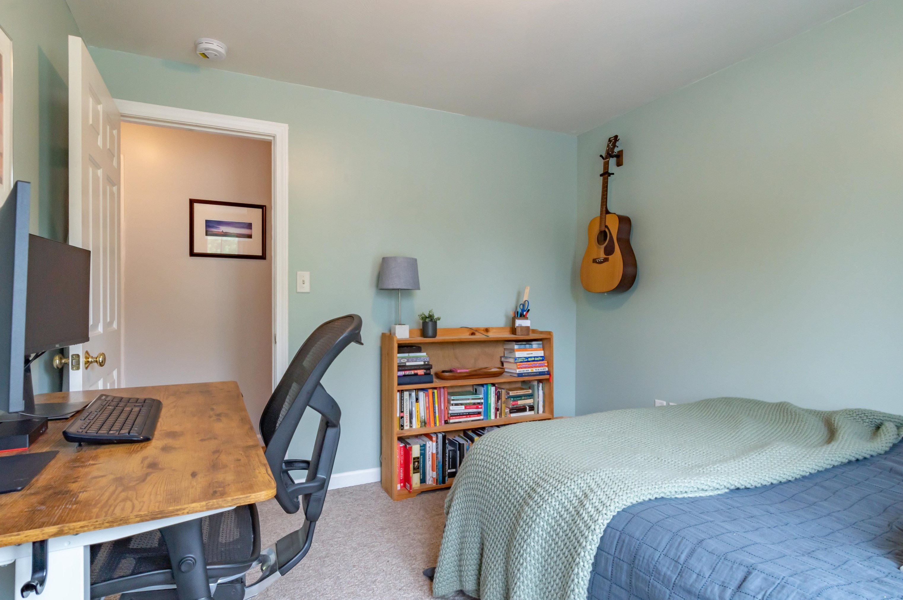 1455 Candia Rd, Manchester NH 03109-5702 exterior