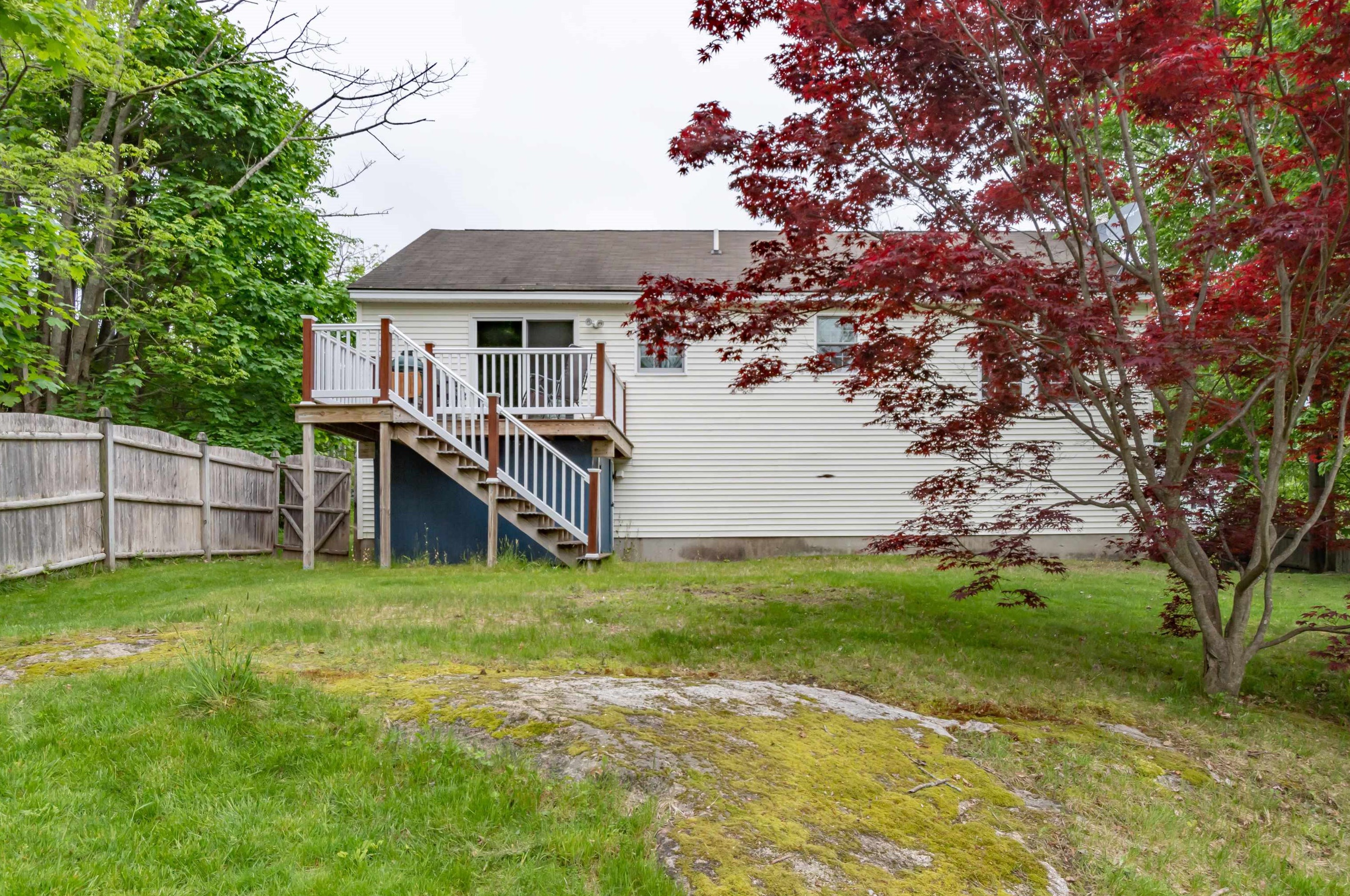 1455 Candia Rd, Manchester NH 03109-5702 exterior