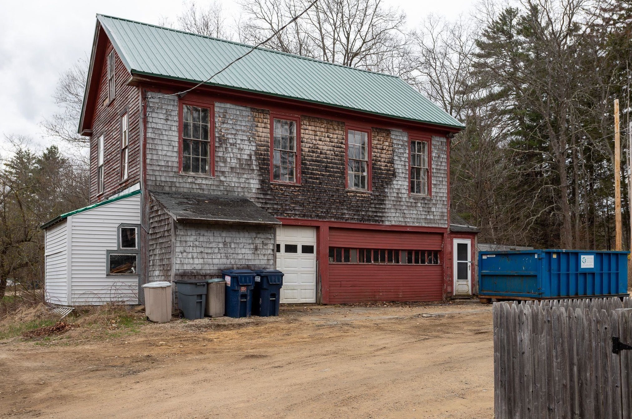 1240 Franklin Pierce Hwy, Barrington NH 03825-7331 exterior