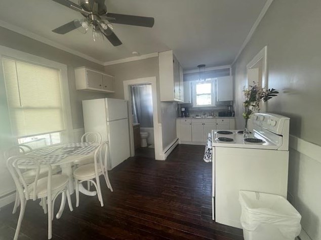 36 Pleasant St, Berlin NH  03570-1919 exterior