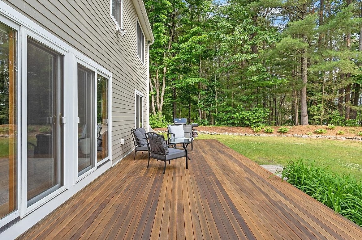 29 Mason Rd, Brookline NH 03033-2204 exterior