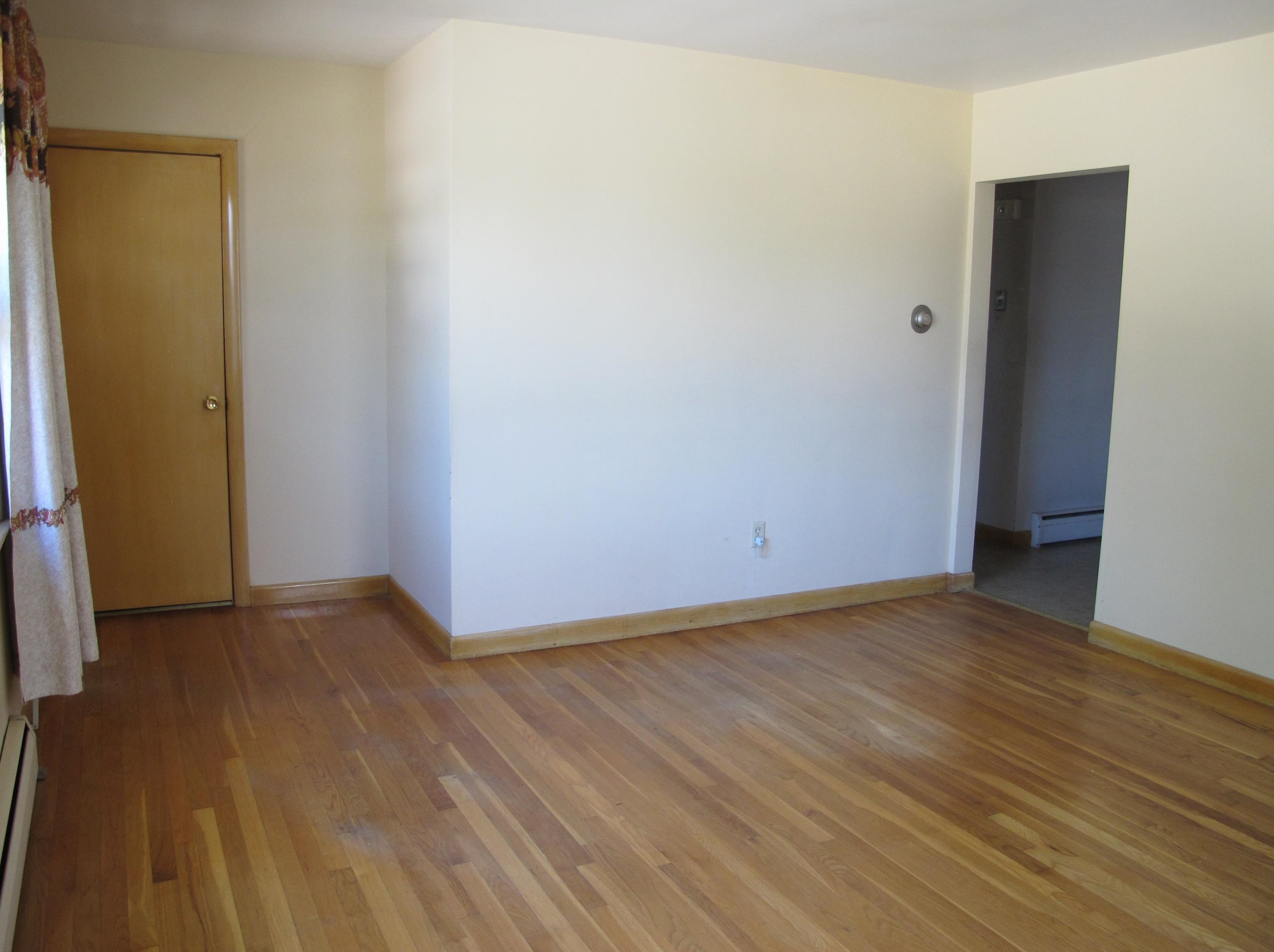 640 Amory St, Manchester NH 03102-3437 exterior