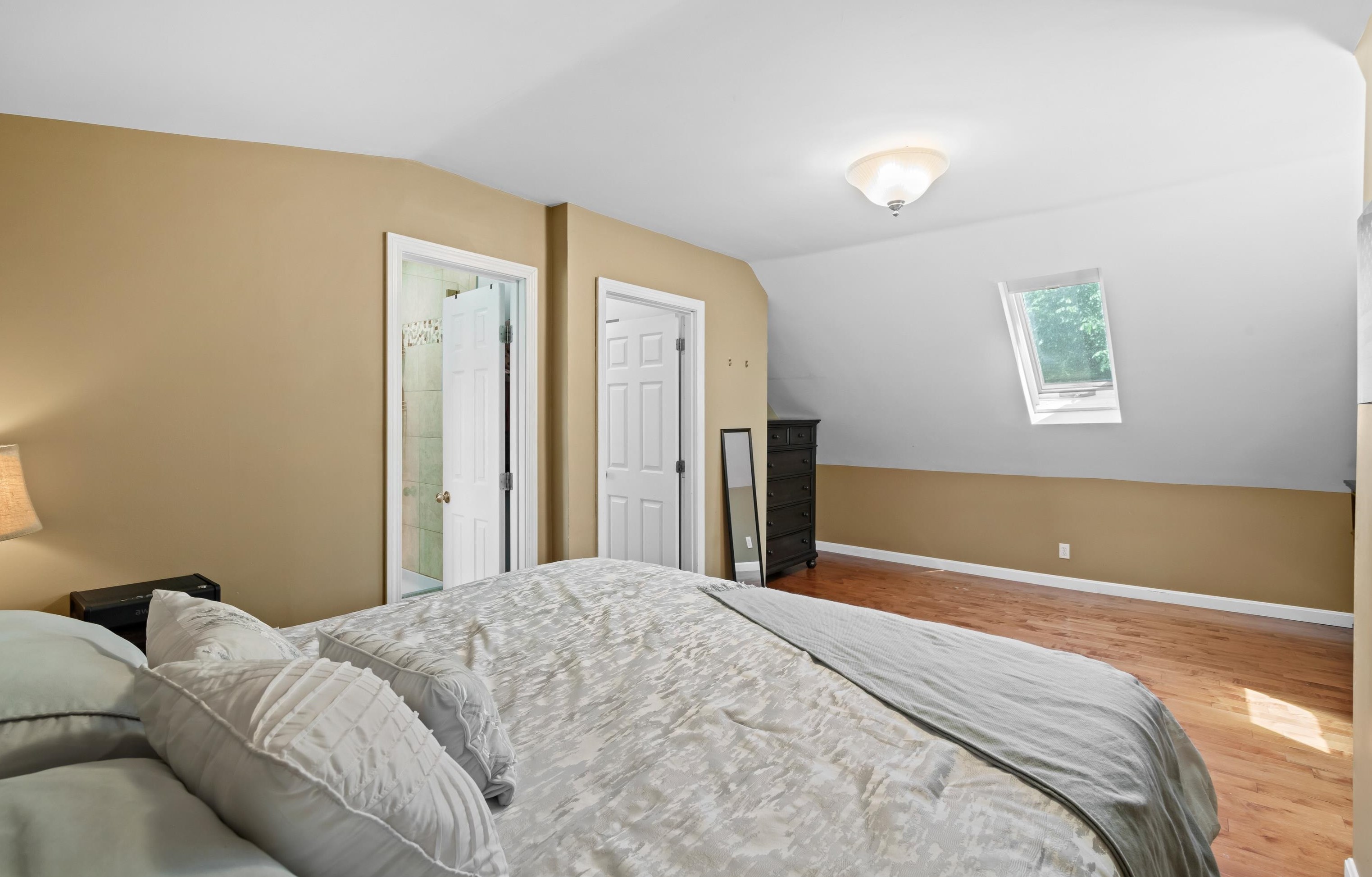 13 Glenwood St, Nashua NH 03060-5216 exterior