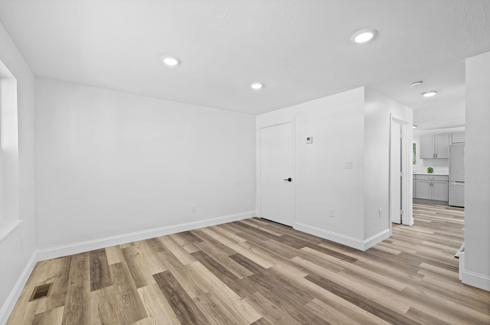 179 Cedar St, Manchester NH 03101-2550 exterior