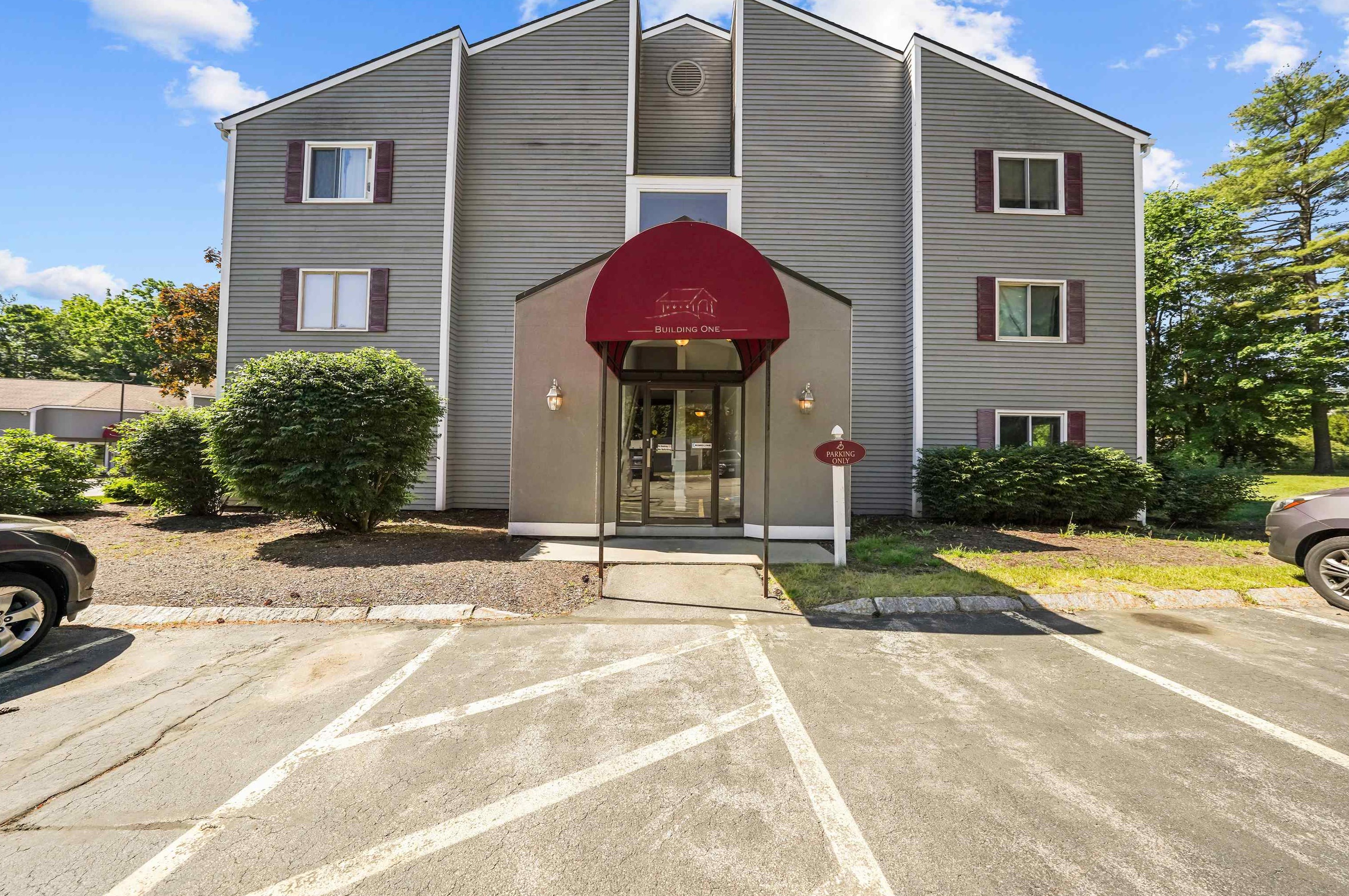 120 Fisherville Rd, Concord NH 03303-2071 exterior