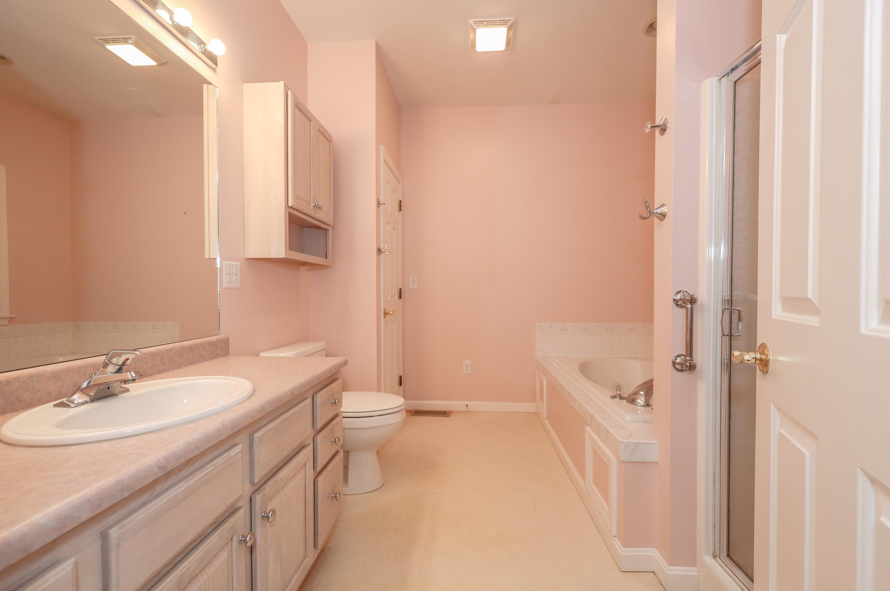 5 Sandpiper Ln, Merrimack NH 03054-4875 exterior