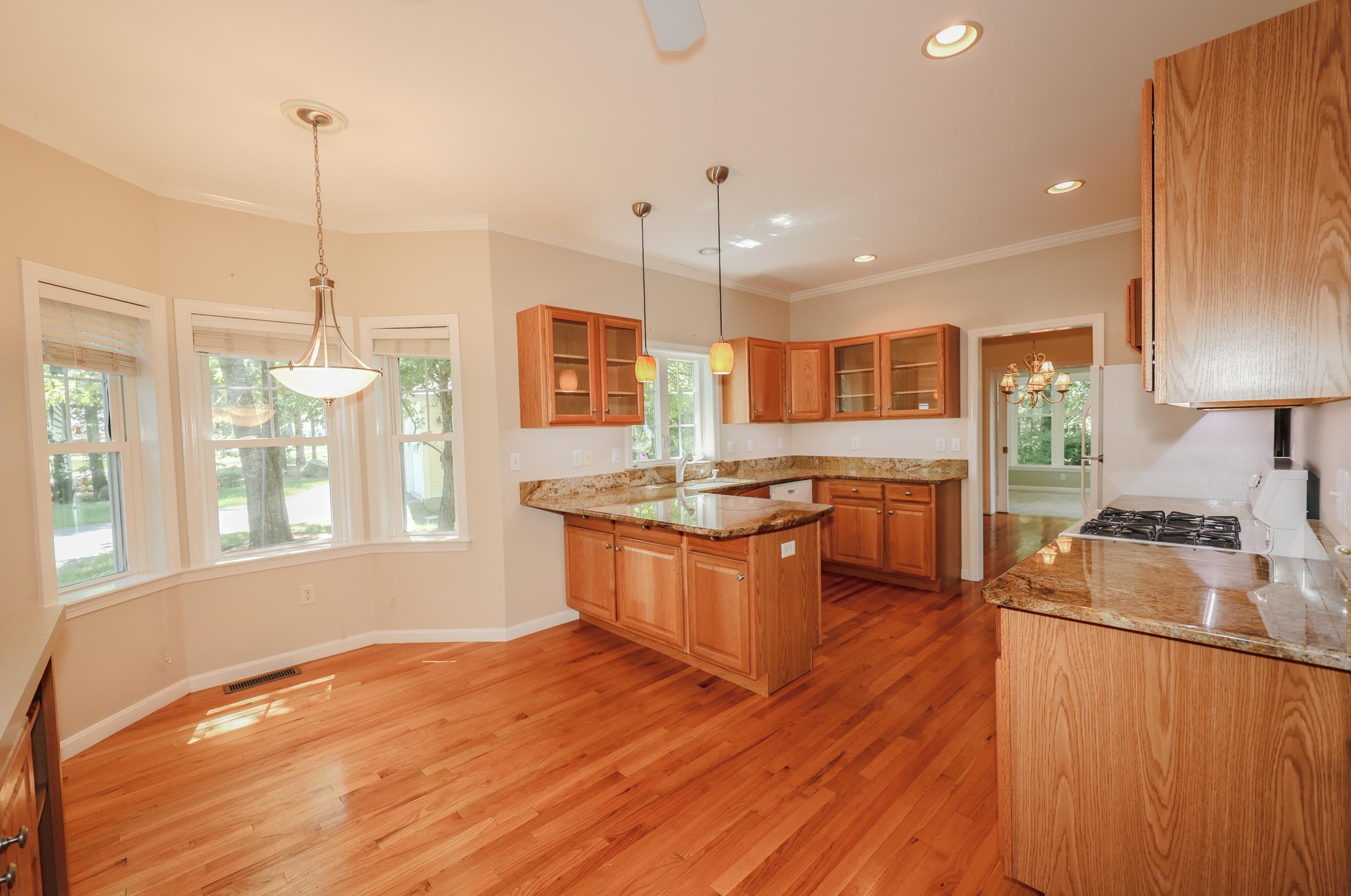 5 Sandpiper Ln, Merrimack NH 03054-4875 exterior