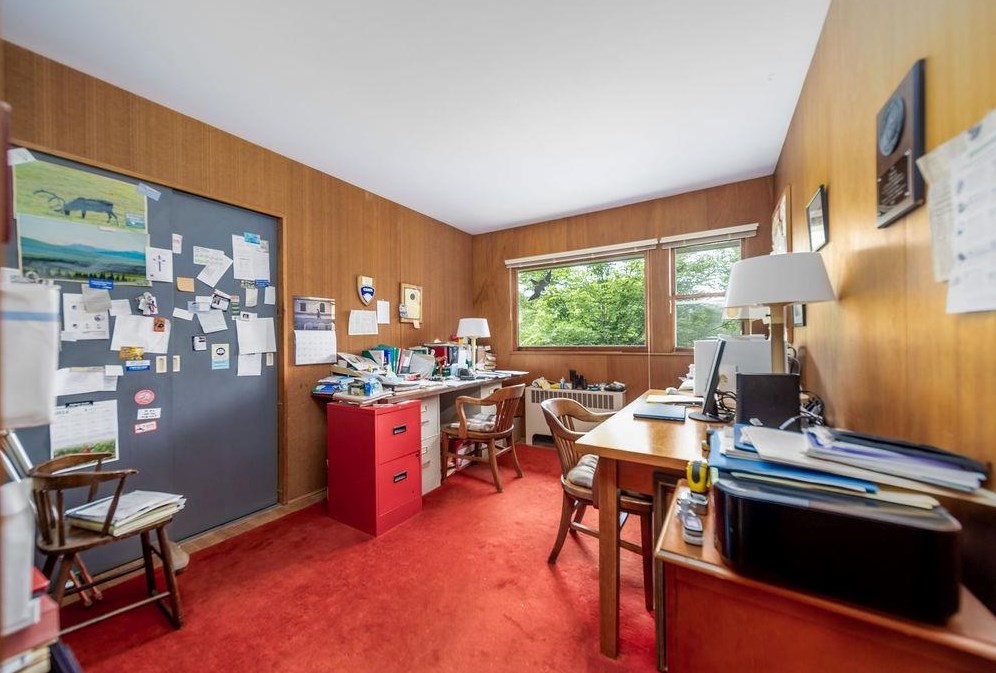 6 Mitchell Ln, Hanover NH 03755-2419 exterior